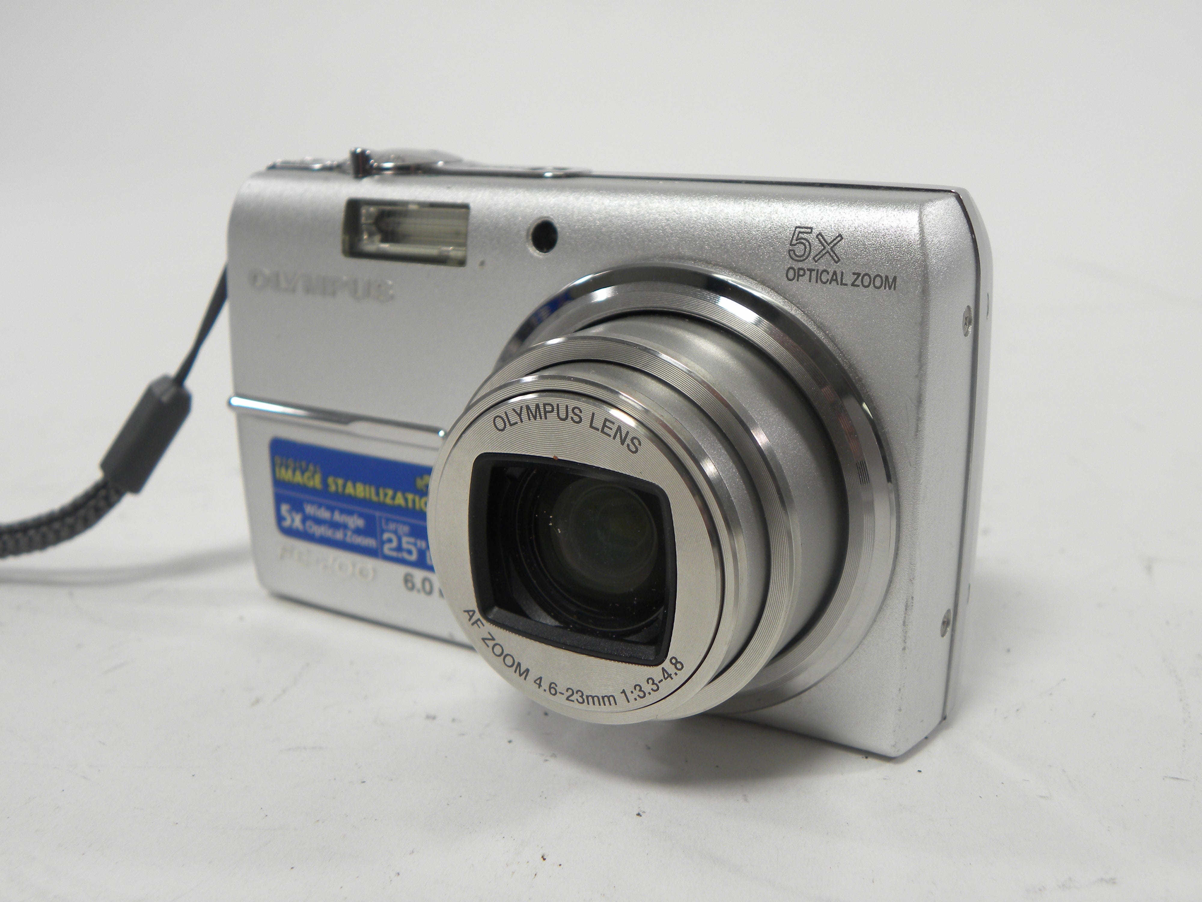 Olympus FE 200 6.0mp Digital Camera