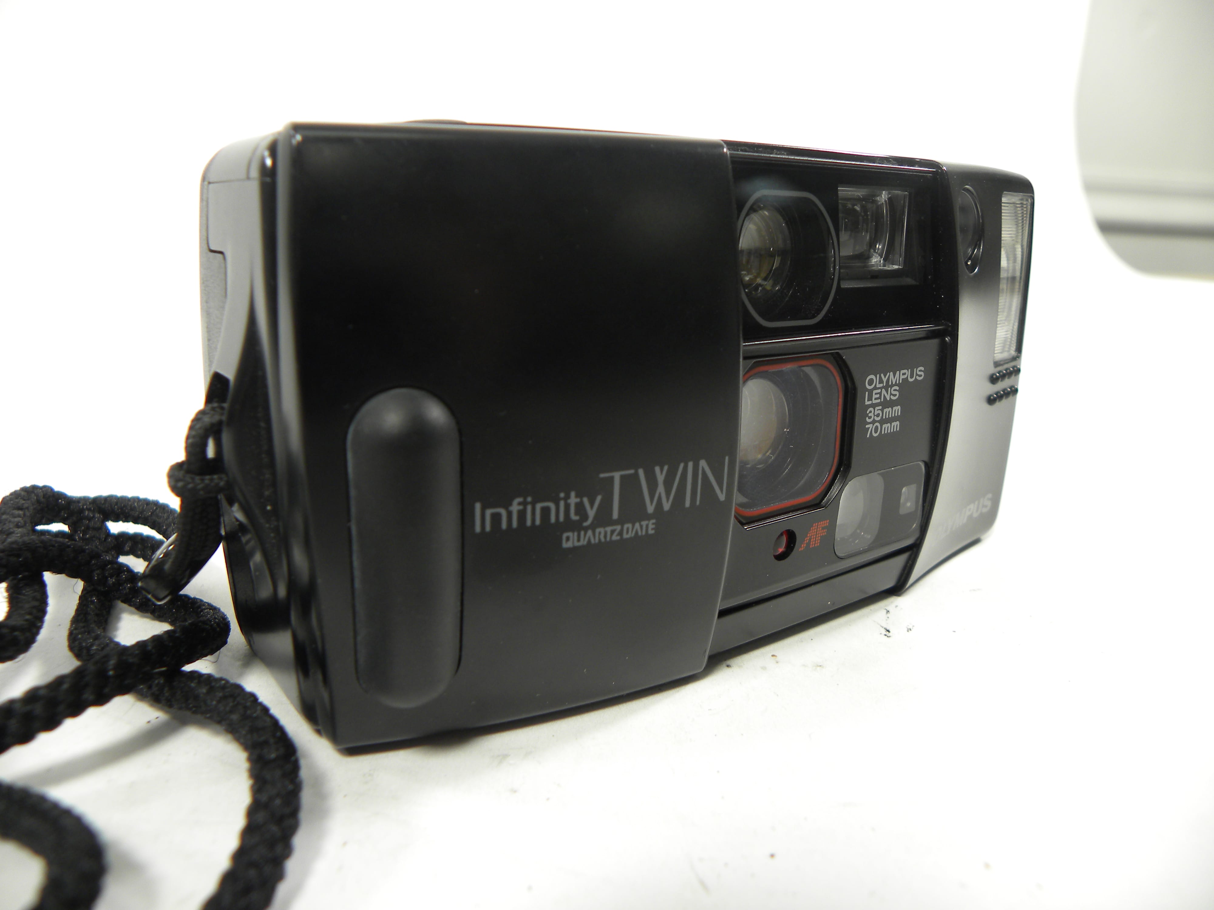 Olympus Infinity Twin Quartz Date 35mm camera