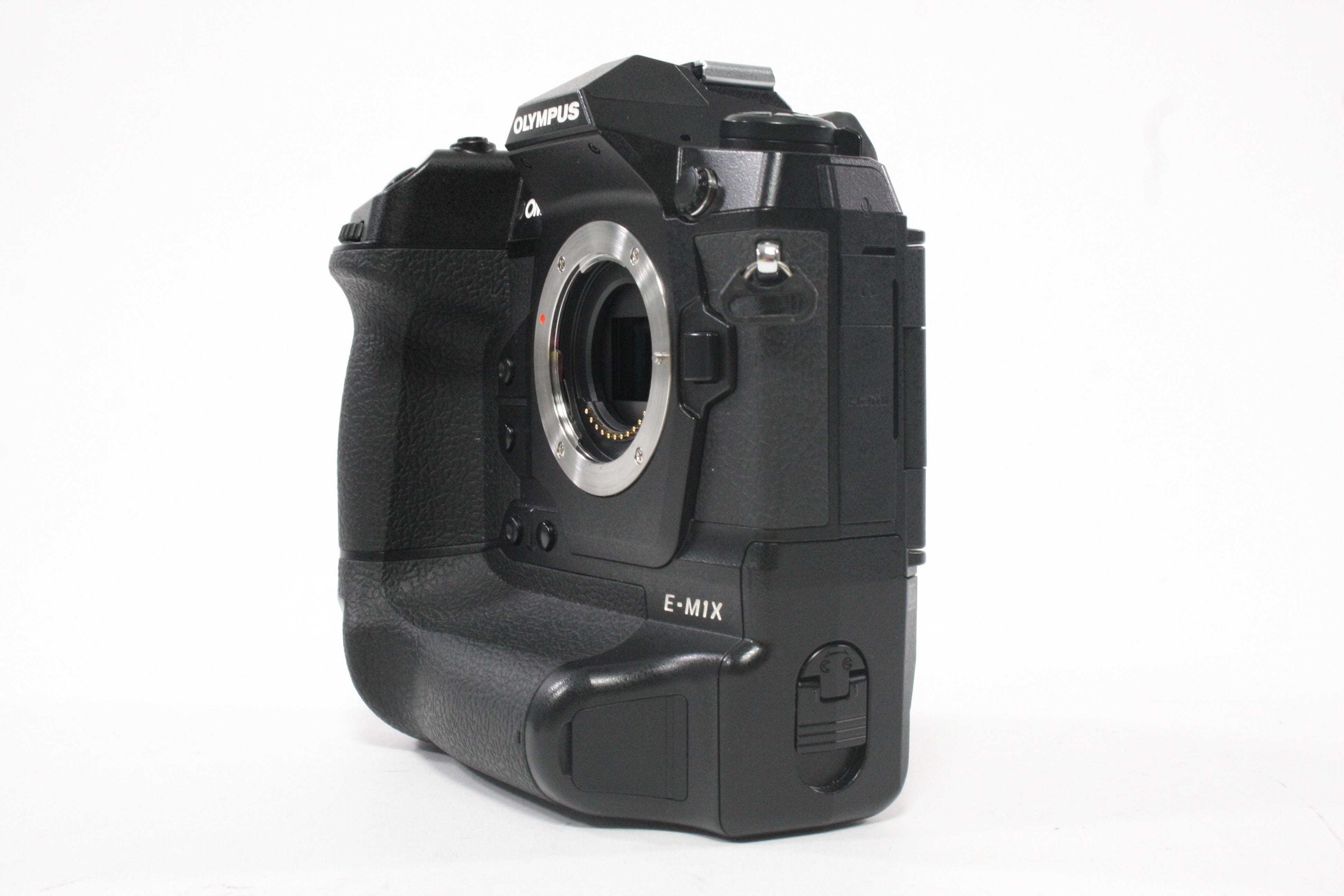 Olympus OM-D E-M1X Digital Mirrorless Camera with Shutter Count 6,413