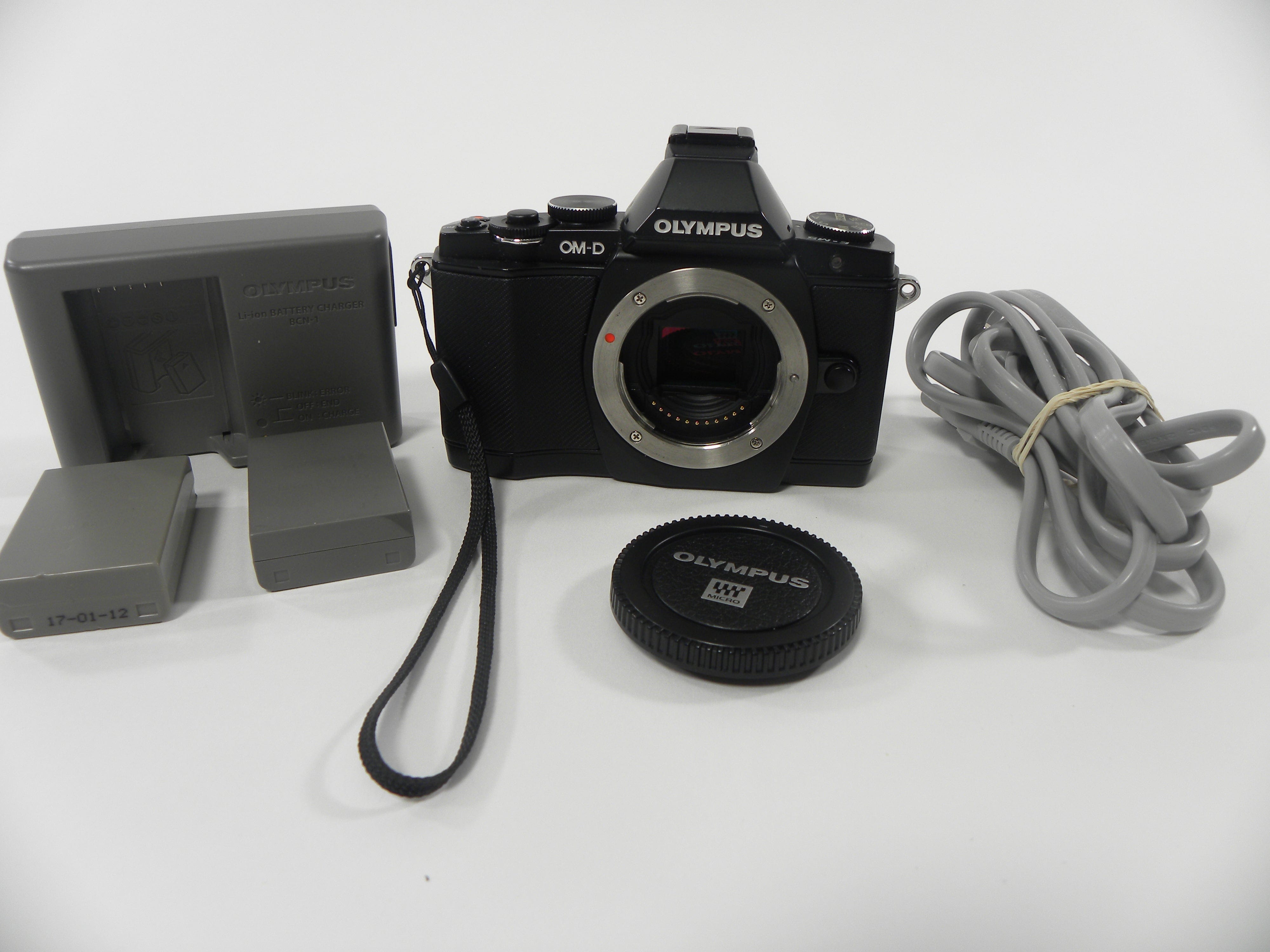 Olympus OM-D E-M5 16.1mp Digital Mirrorless Body only Shutter Ct. 5,544