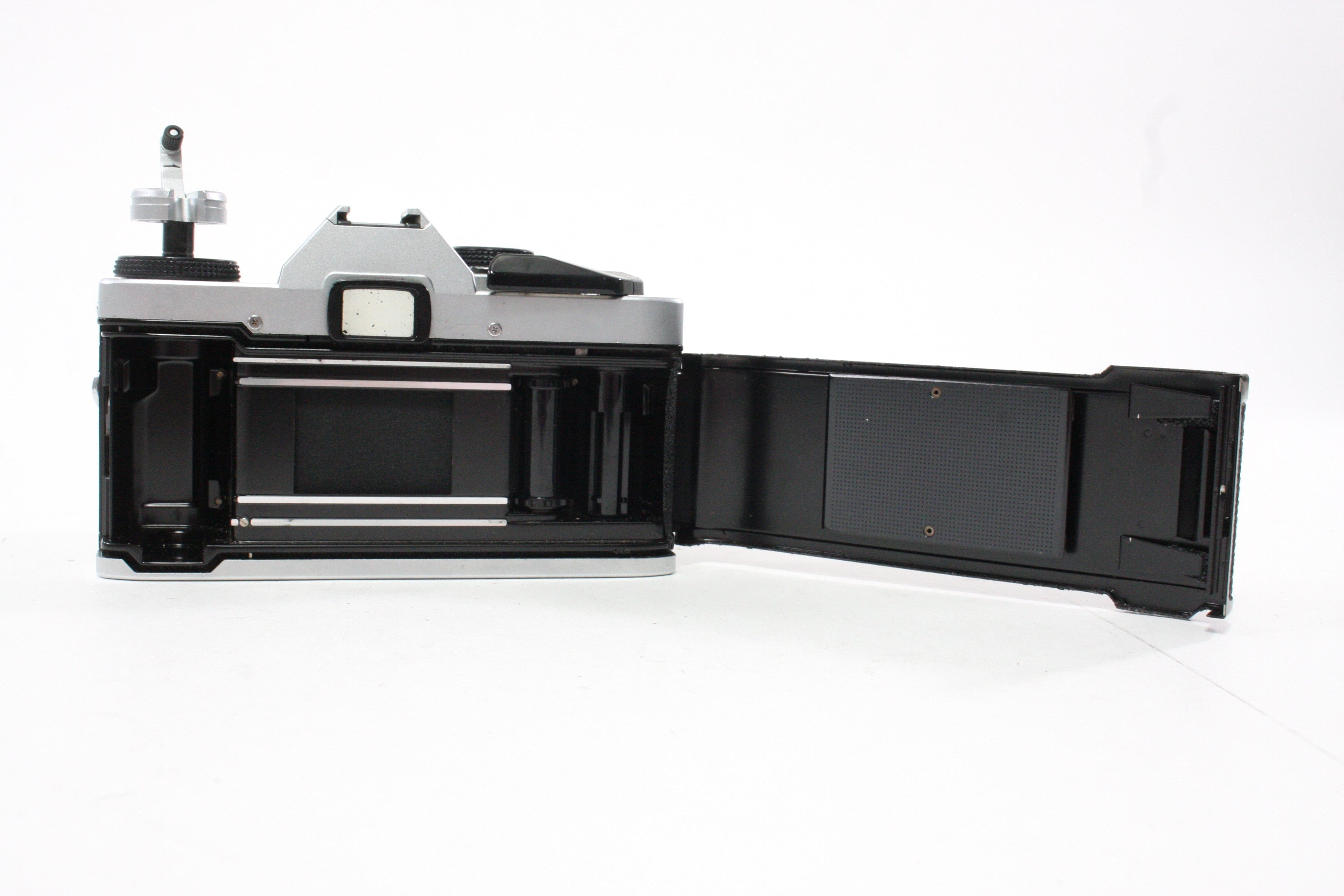 Olympus OM-G 35mm SLR Camera with 50mm f/1.8 Lens