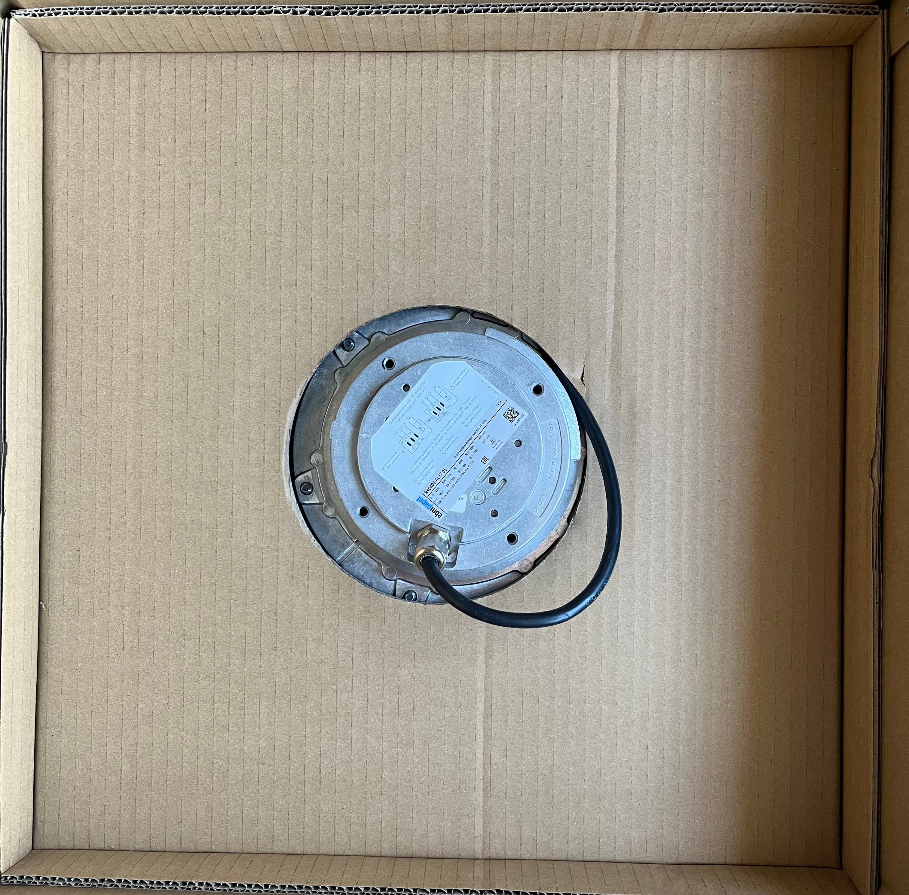 R4D400-AL17-05 EbmPapst Centrifugal Fan 400v 3~400V 450W 1.22A 1655rpm