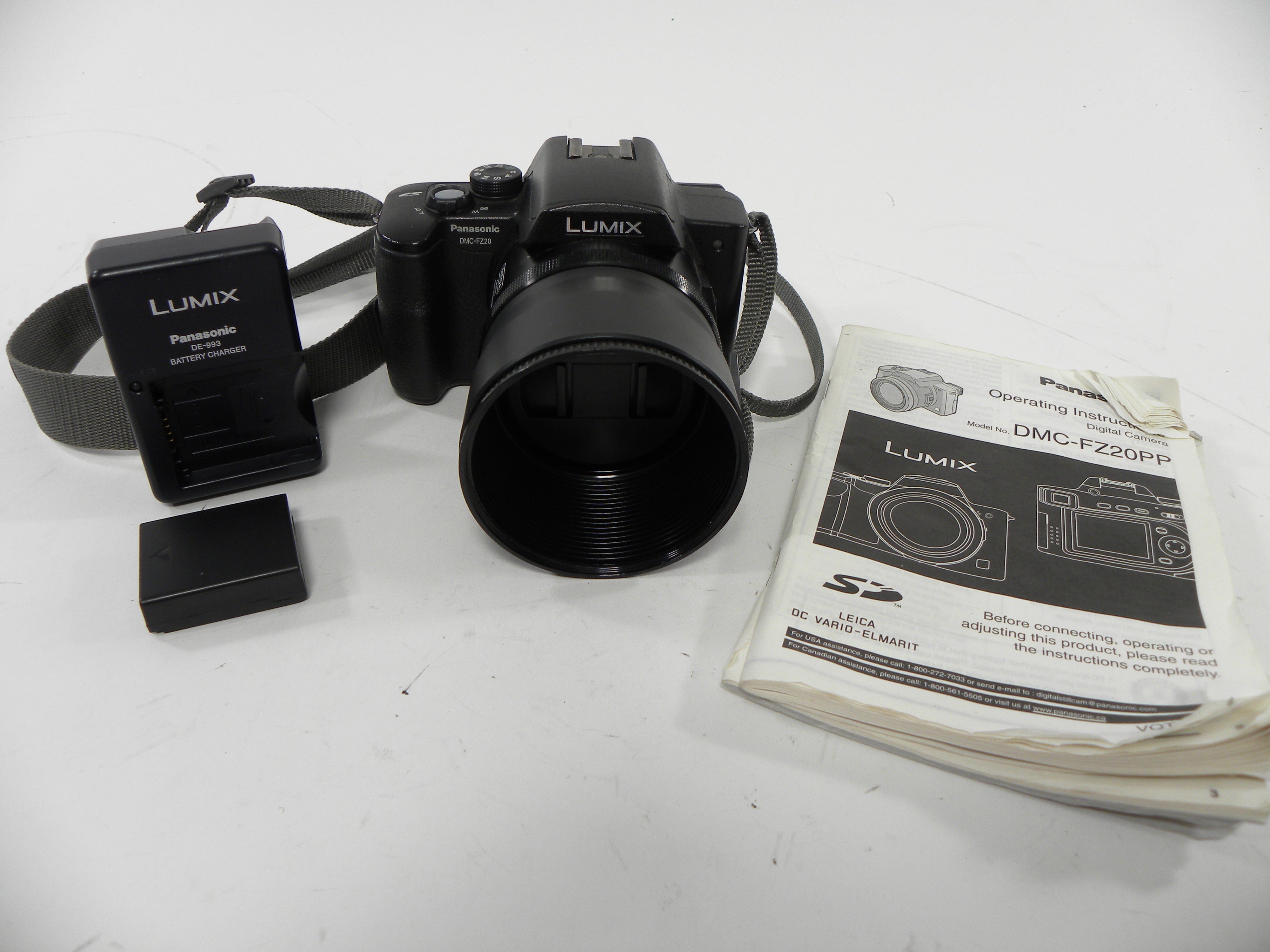 Panasonic DMC-FZ20 Lumix 5mp Digital Camera