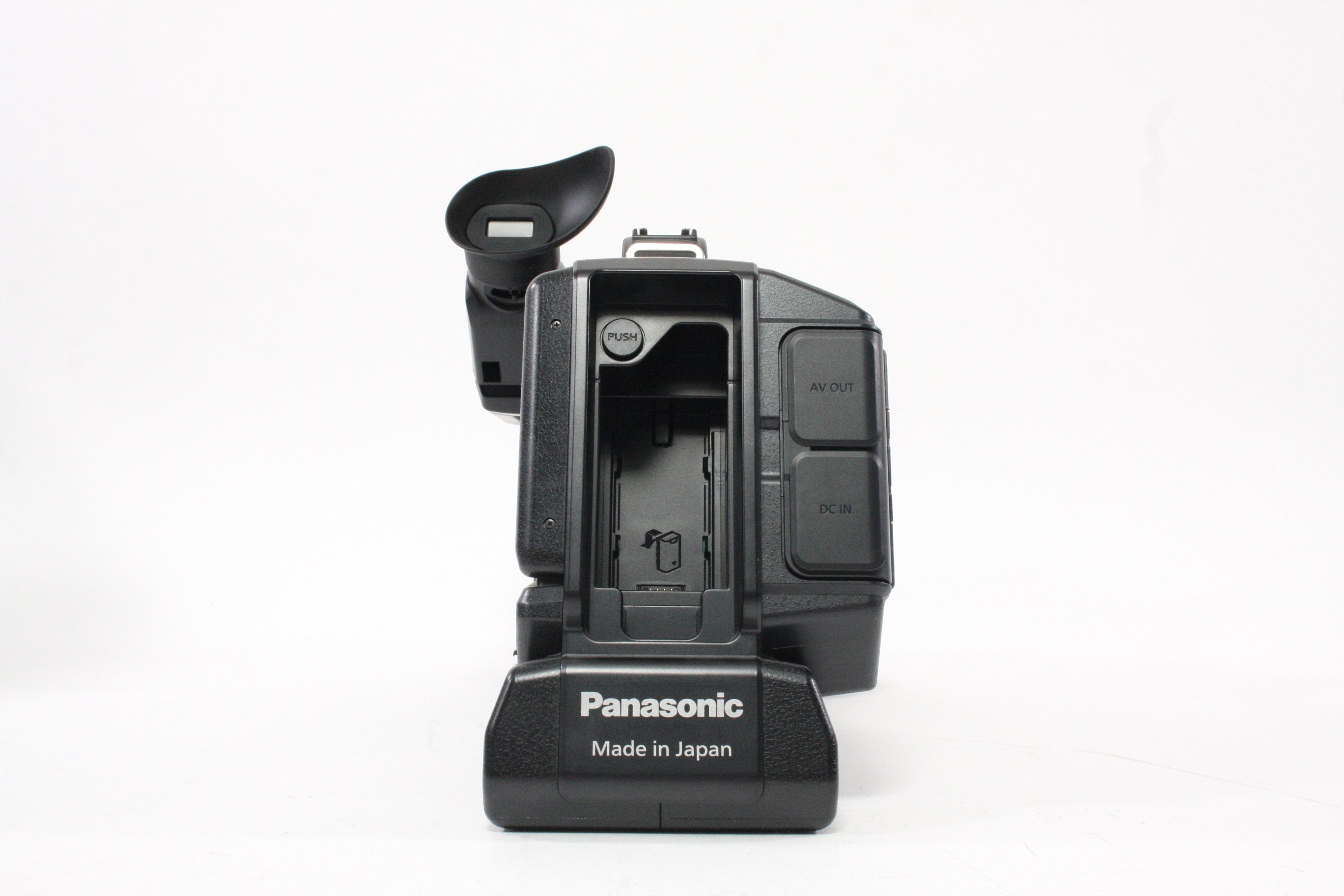 Panasonic HC-MDH3 Camcorder with Operation Time of ZERO hrs. (NEVER USED)