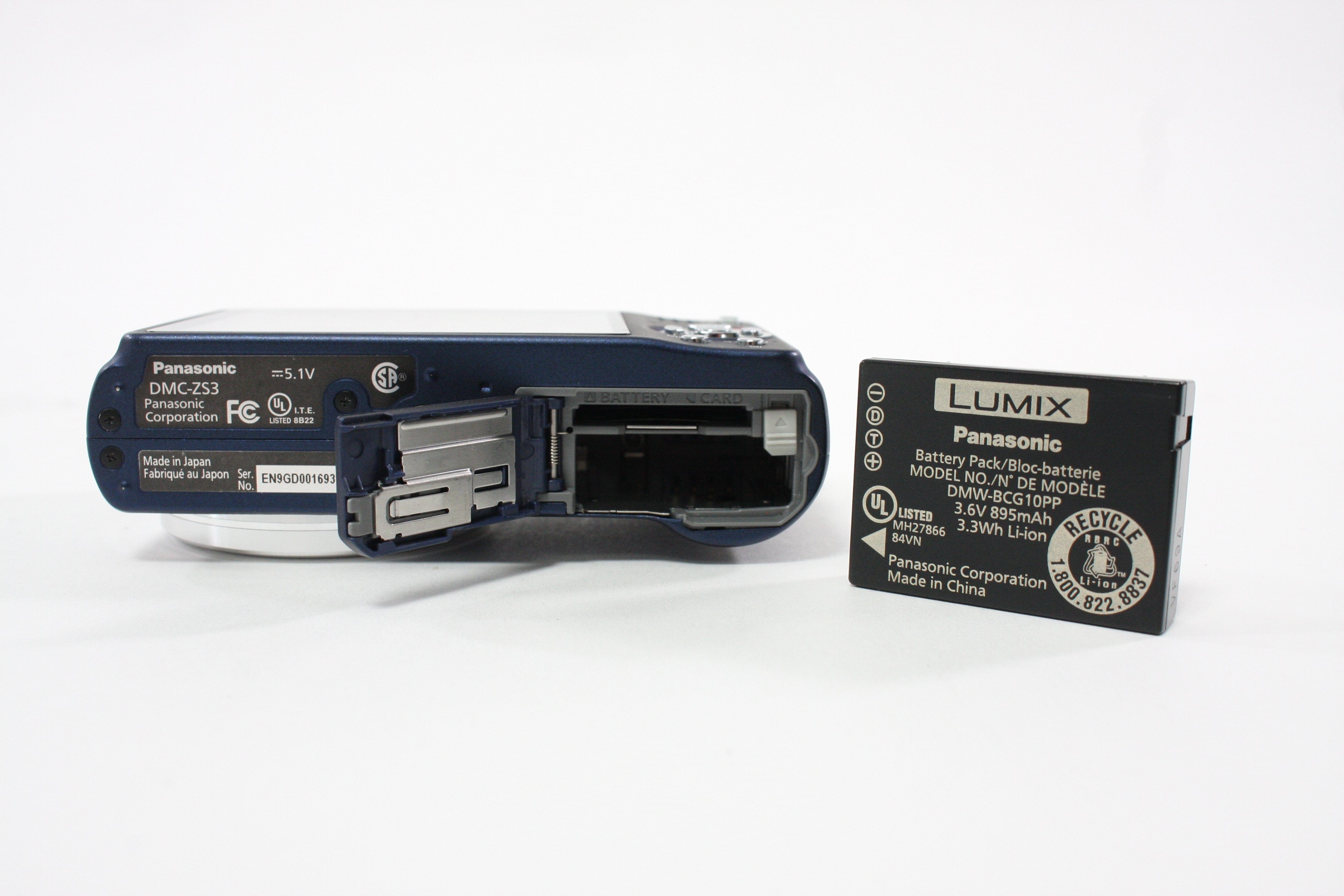 Panasonic Lumix DMC-253 Digital Point-and-Shoot Camera 12x Zoom