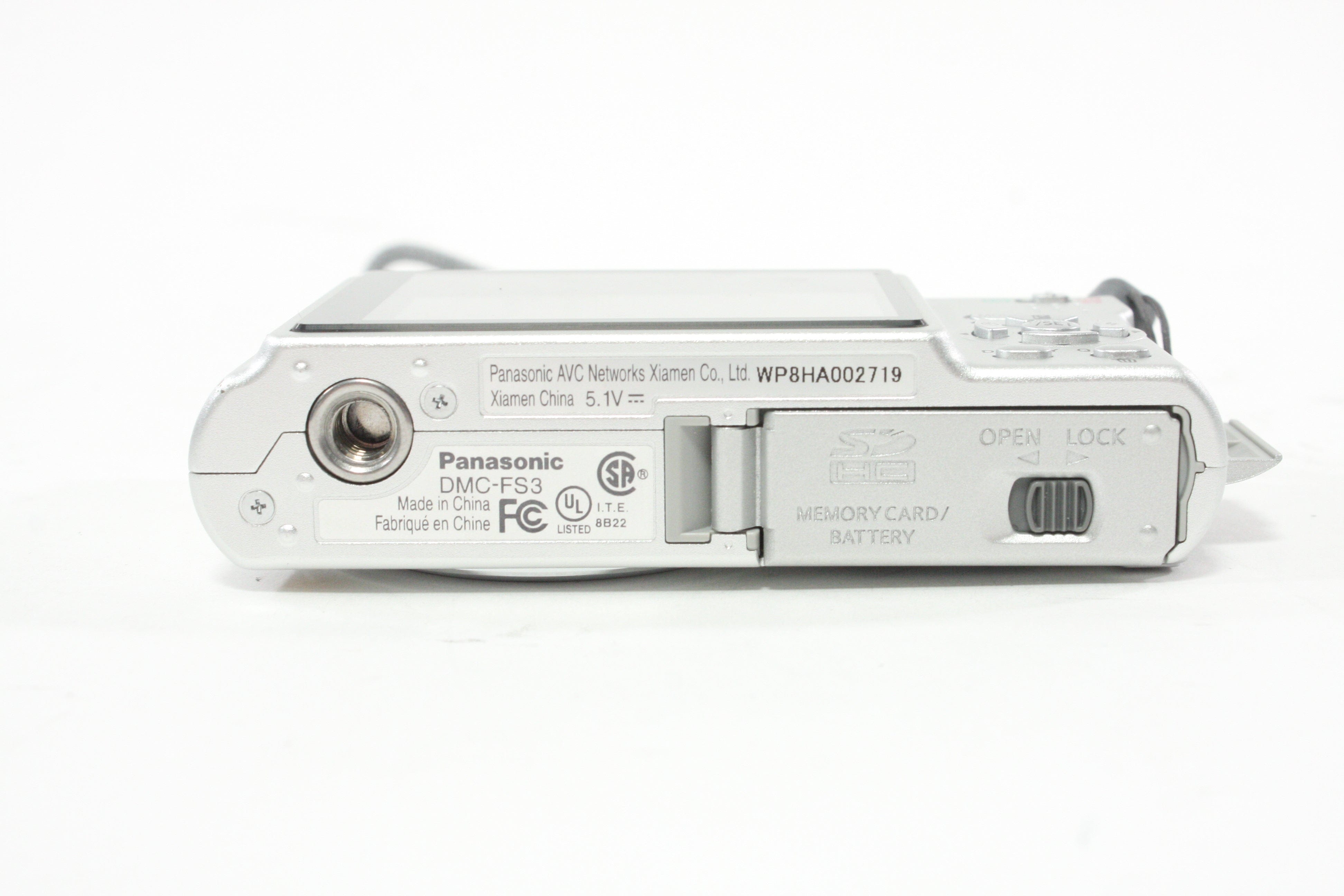 Panasonic Lumix DMC-FS3 Digital Point-and-Shoot Camera 3x Zoom 8.1mp