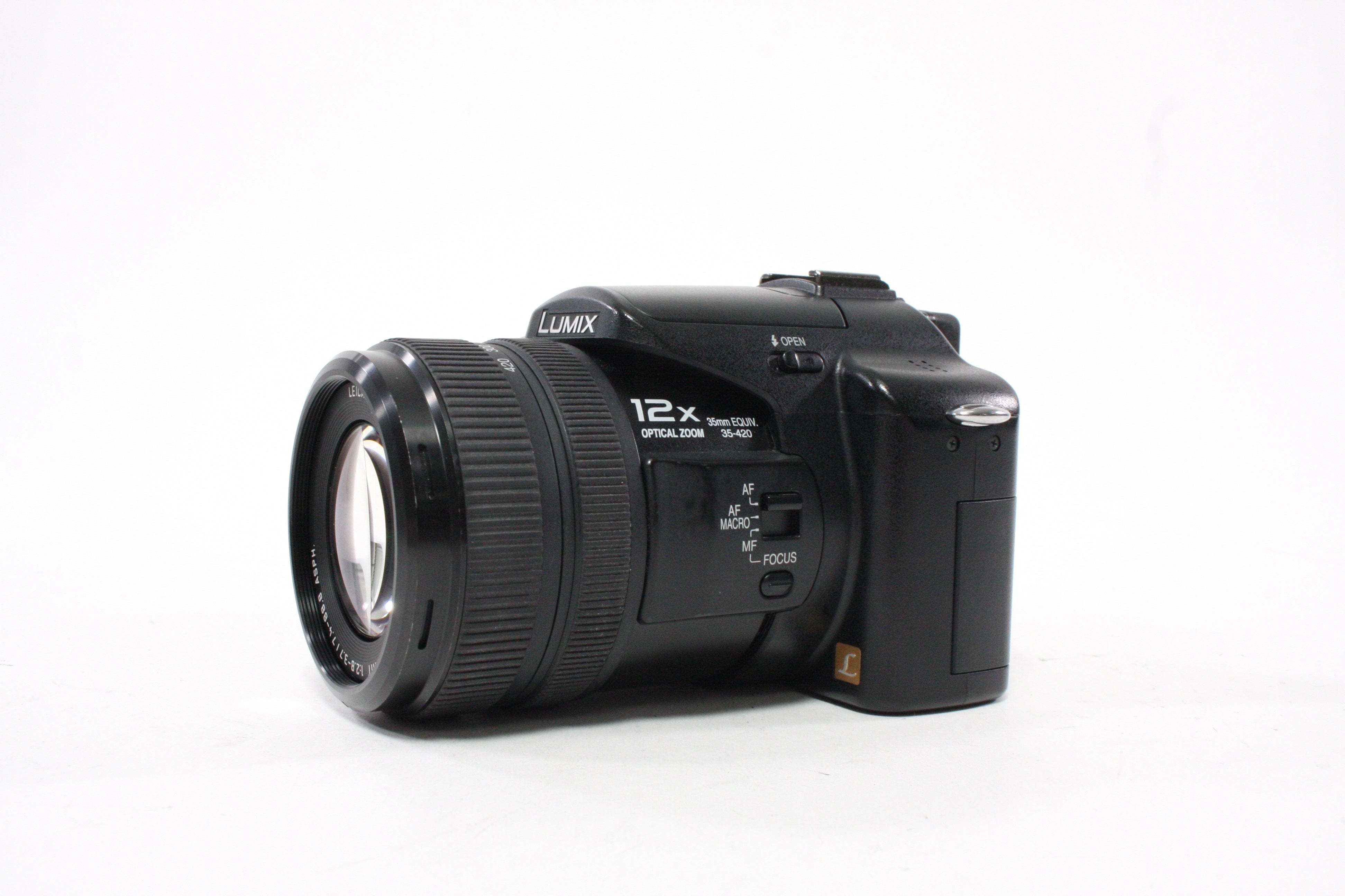 Panasonic Lumix FZ30 Digital Camera 12x Zoom 8.0mp
