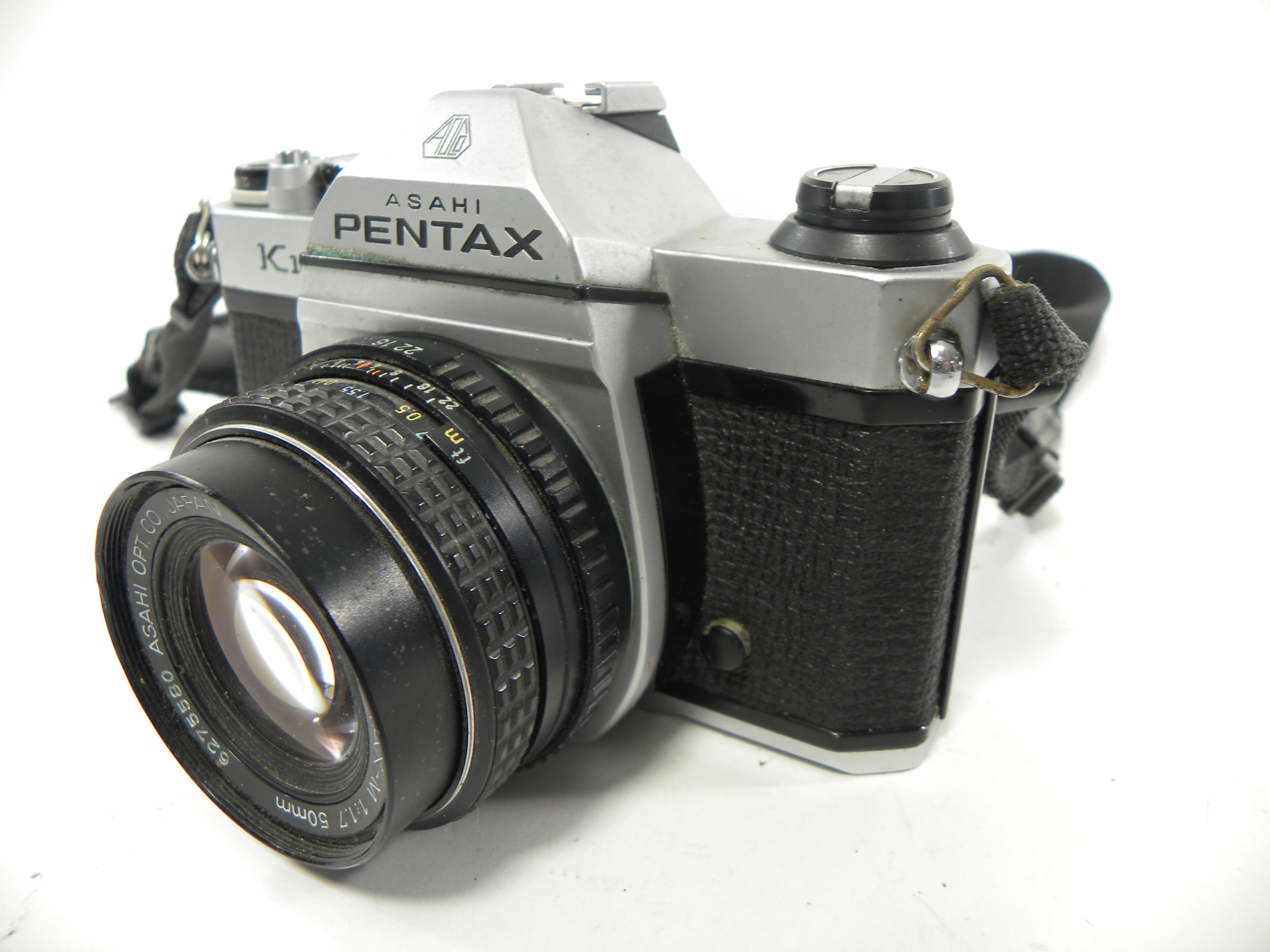 Pentax K-1000 35mm SLR w/SMC Pentax-M 50mm f1.7