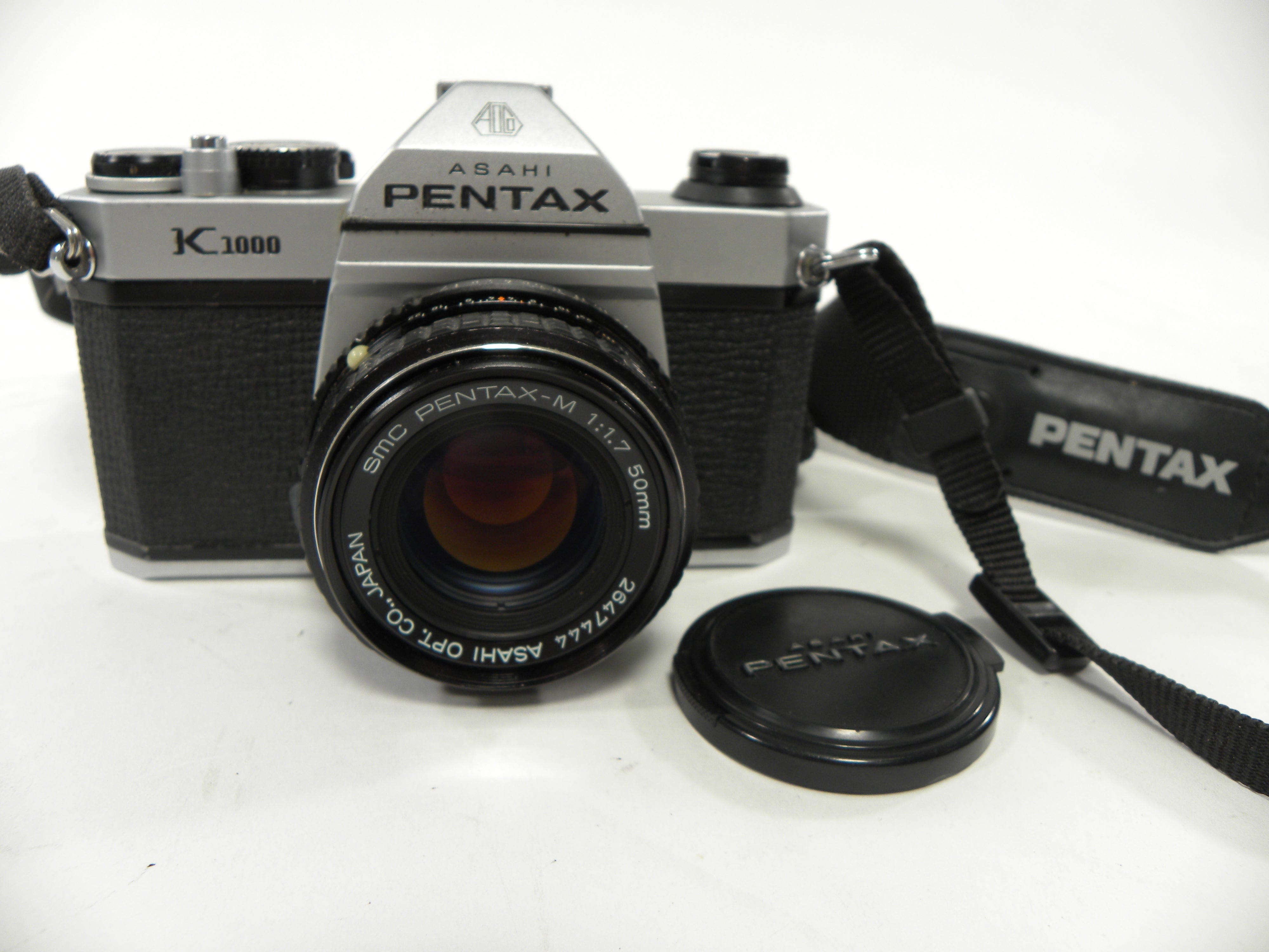 Pentax K-1000 35mm SLR w/SMC Pentax-M 50mm f1.7