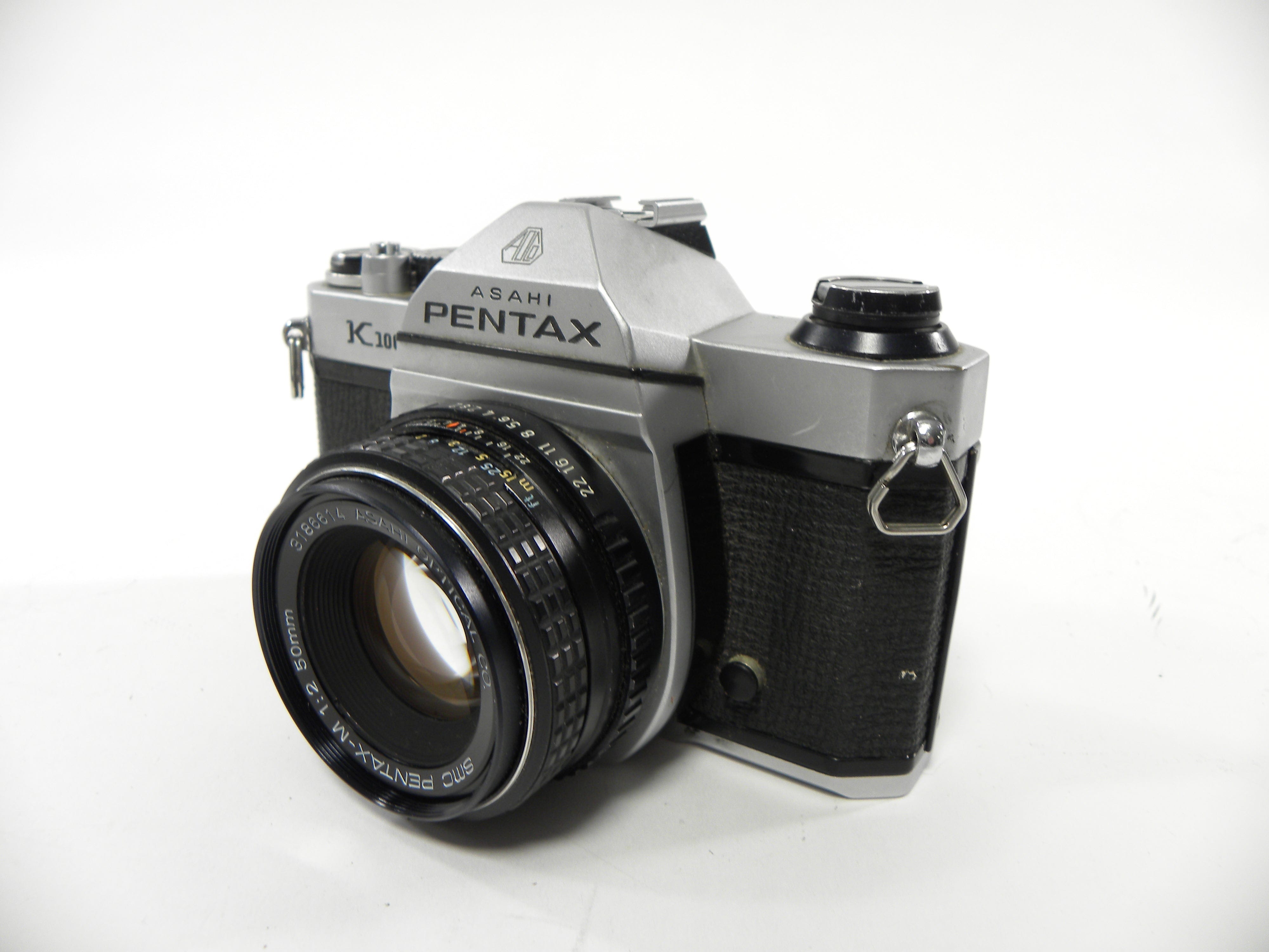 Pentax K-1000 35mm SLR w/SMC Pentax-M 50mm f2