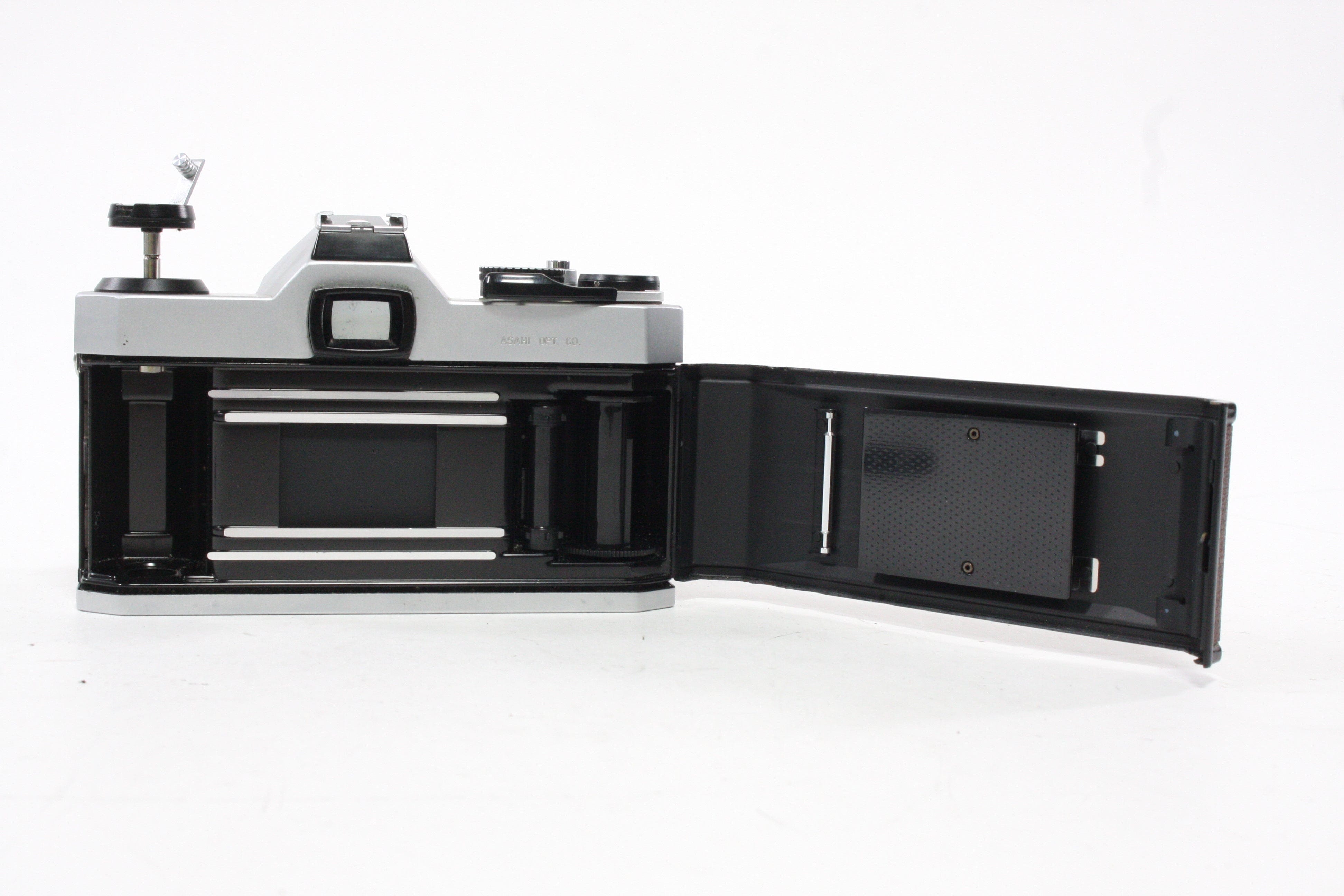 Pentax K1000 SE 35mm SLR Camera with 50mm f/1.7 Lens