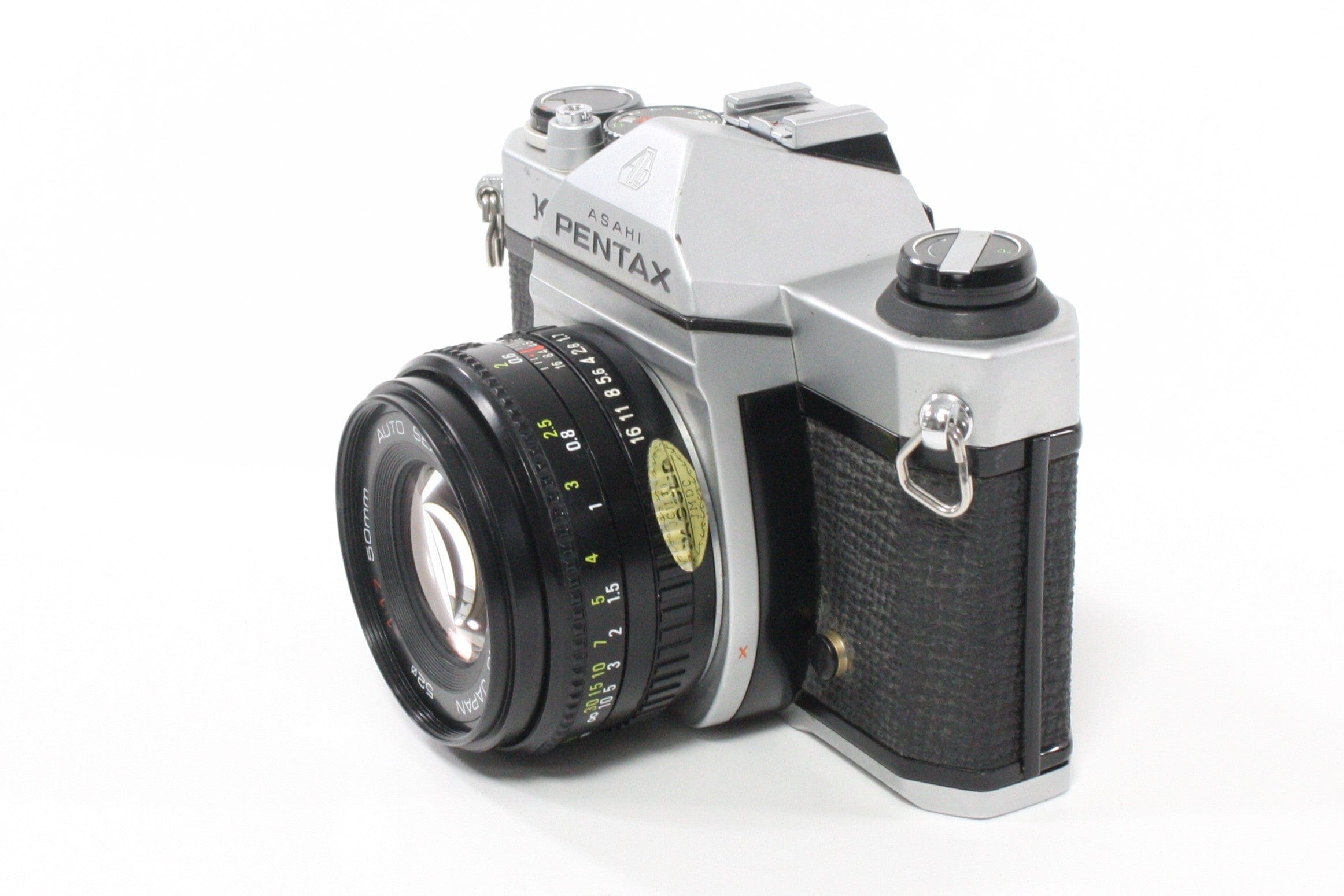 Pentax K1000 SLR Camera with 50mm f/1.8 Lens