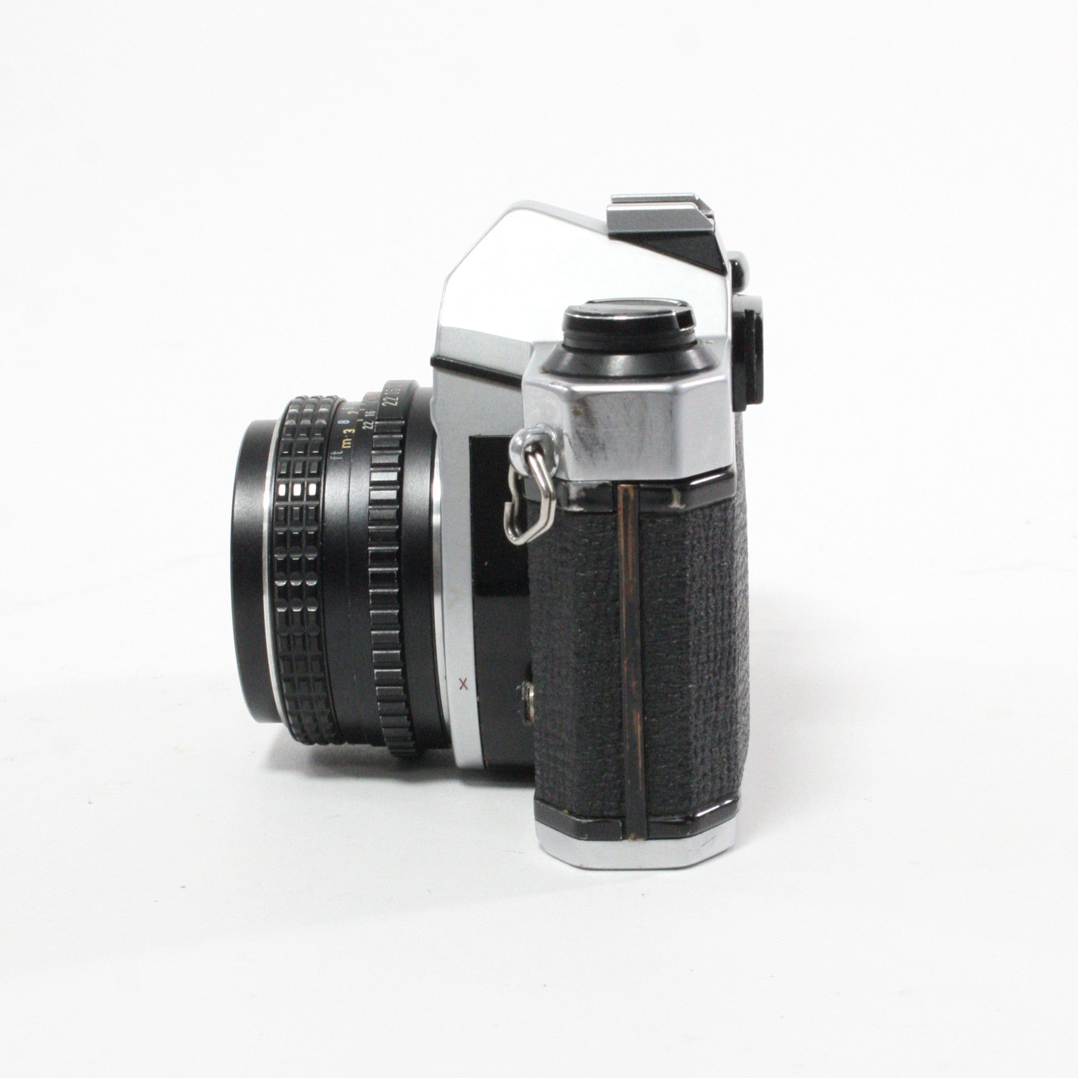 Pentax K1000 with 50mm f/1.7 Lens