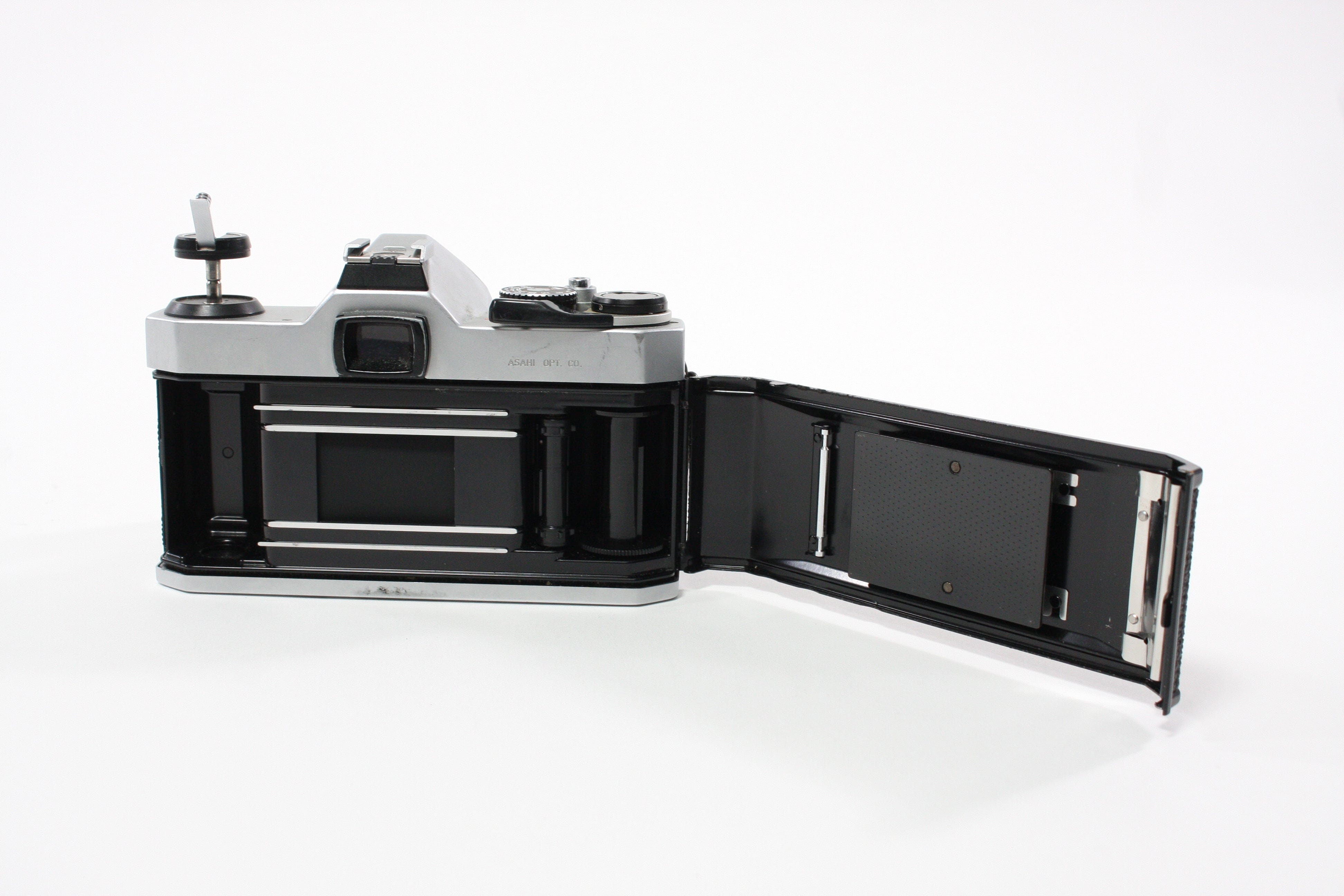 Pentax K1000 with 50mm f/1.7 Lens
