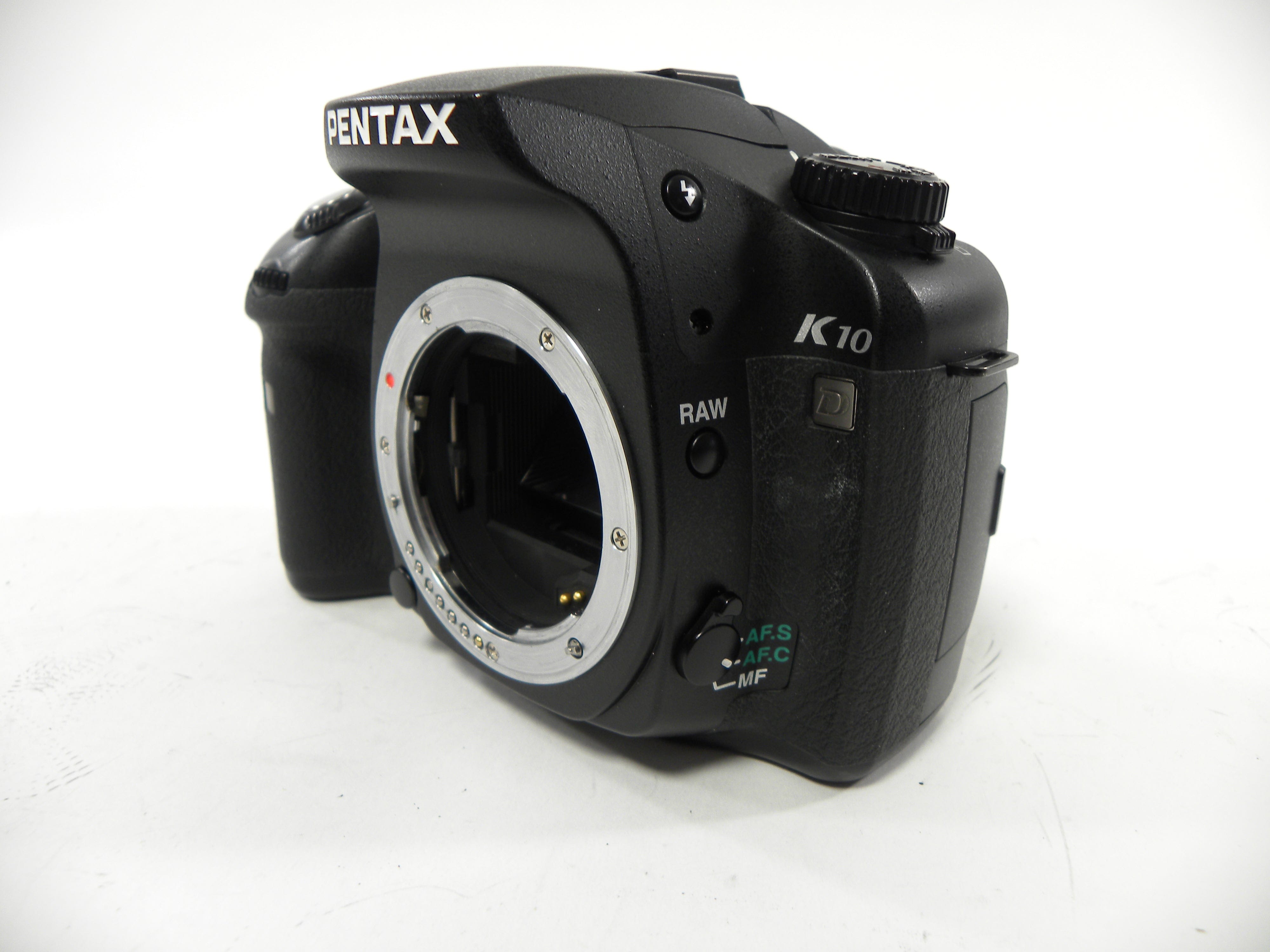 Pentax K10D 10.2mp Digital SLR Body Only Shutter Ct. 3,002