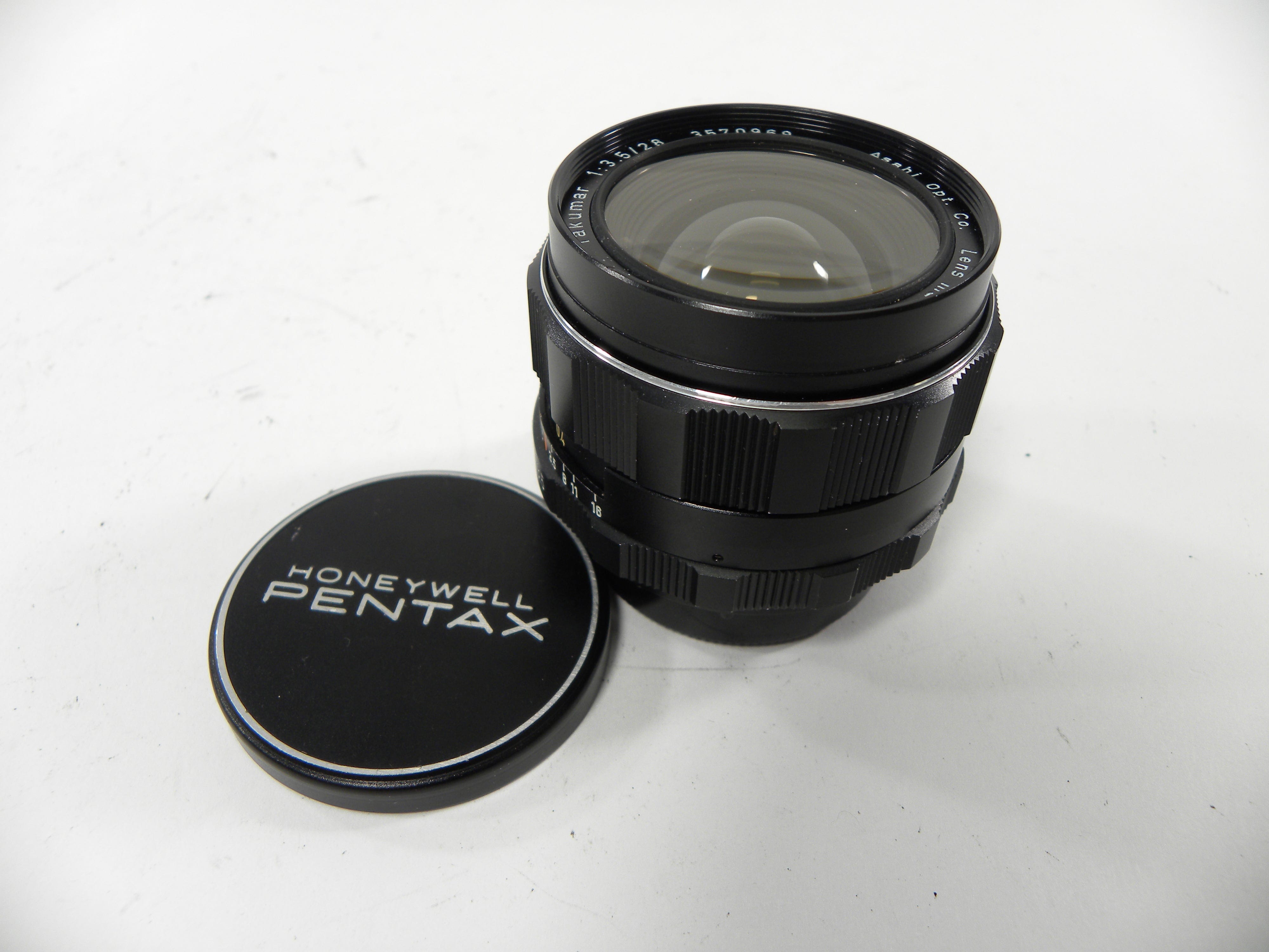 Pentax Super Takumar 28mm f3.5 M42 Mount