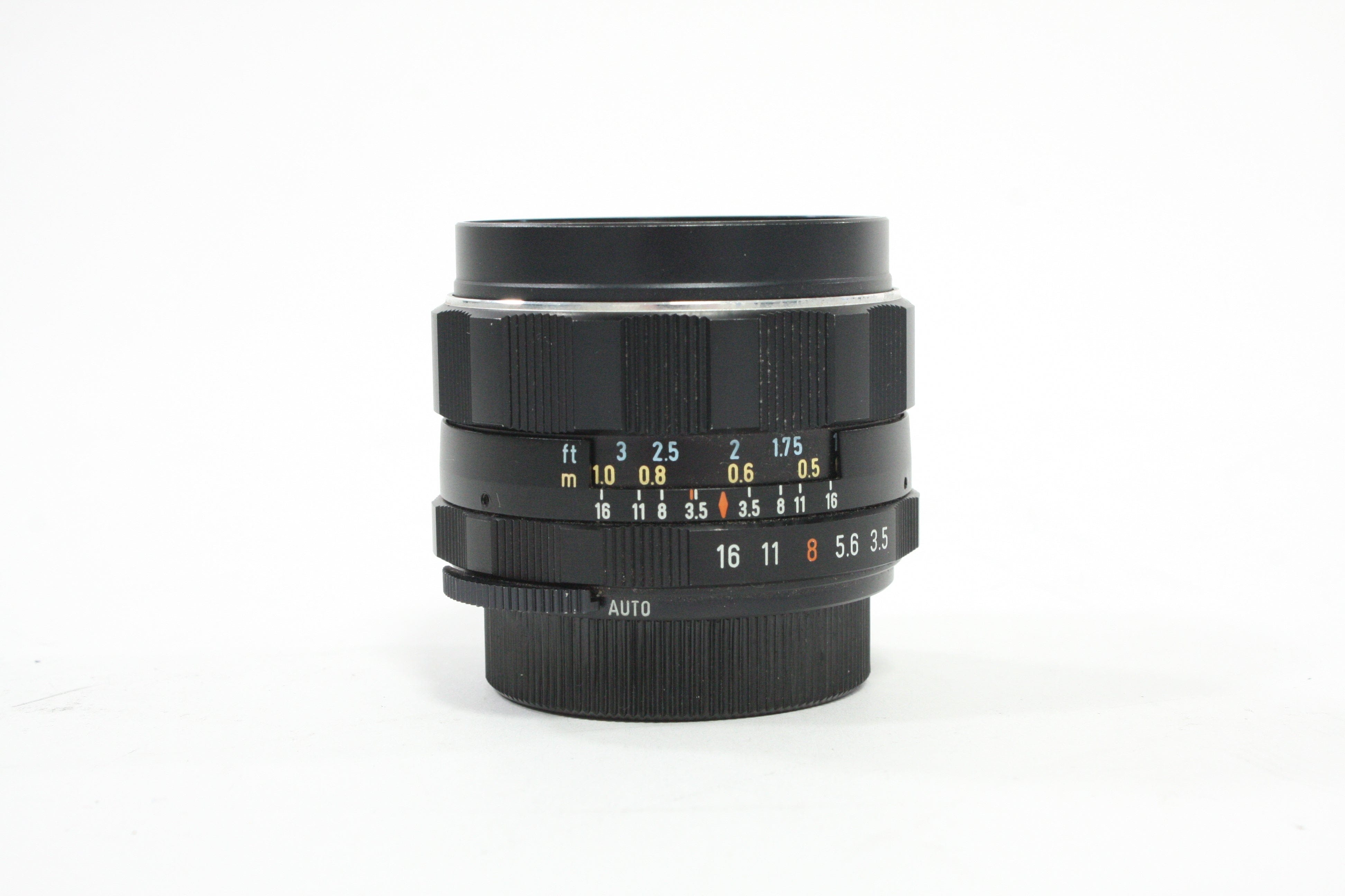 Pentax Takumar 28mm f/3.5 Super-Multi Coated for M42 Screw Mount