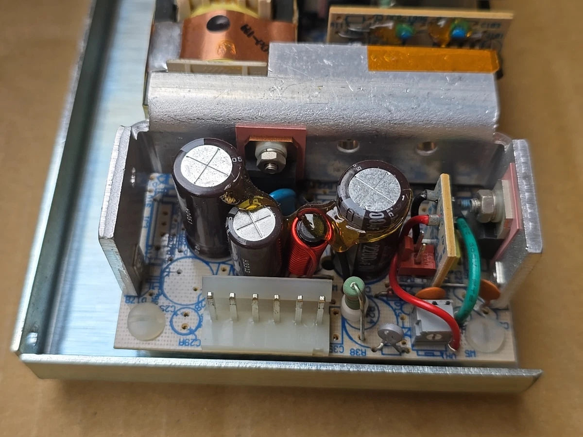 Astec LPS22 Power Supply 100-250AC OR 120-300DC(IN - 5V 8A(OUT
