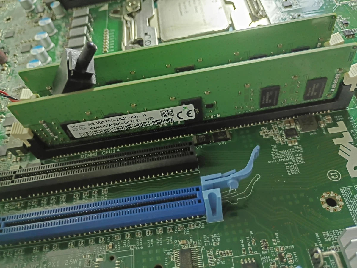 Dell Precision T5810 YRTRT 0HHV7N Motherboard Xeon E5-1650 v3 + 16GB DDR4 RAM