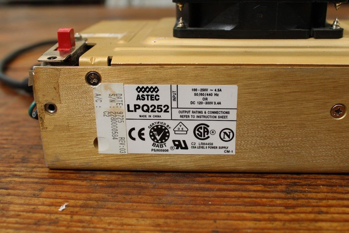 ASTEC LPQ252 Power Supply 100-250VAC 4.5A 50/60/440 Hz