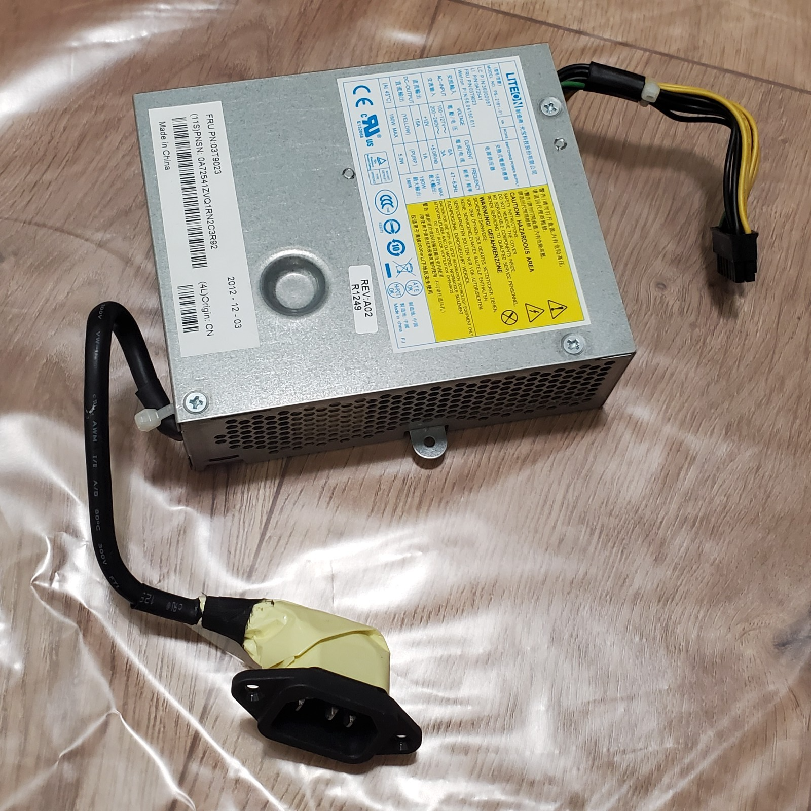 Lenovo 03T9023 ThinkCentre Edge 91Z LITEON PS-2181-01 180W Power Supply 0A72541|157132258906