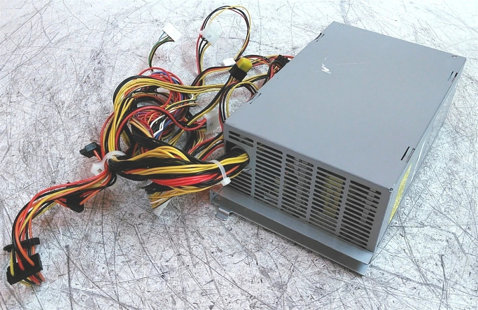 HIPro HP-W700WC3 S26113-E504-V70 700W Power Supply From Fujitsu Celsius R630 |267444200364