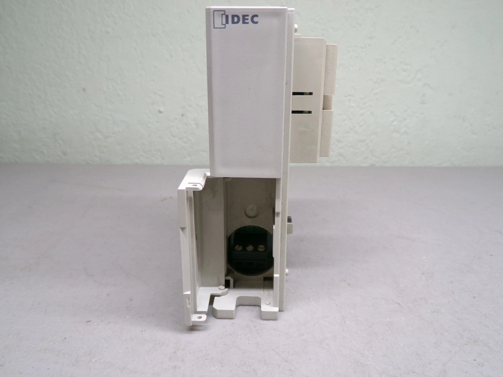 IDEC FC4A-HPC3 COMMUNICATION MODULE|256611314685