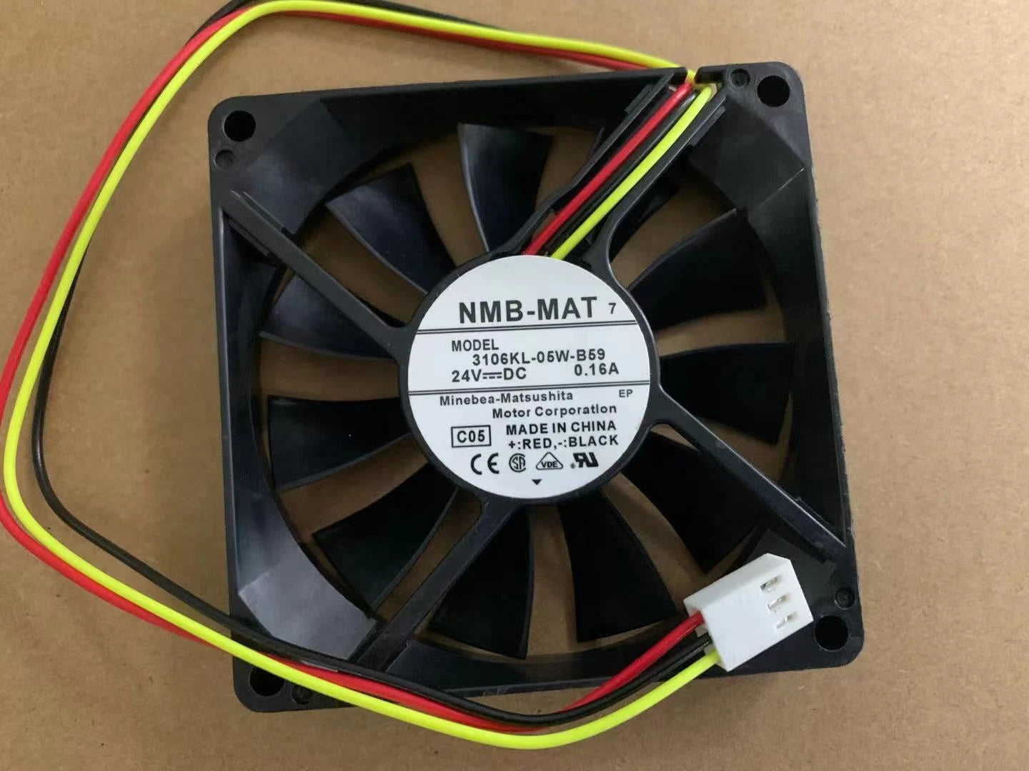 3106KL-05W-B59 NMB-MAT Cooling Fan A90L-0001-0422 24V DC 0.16A 80x80x15MM - aloinfousa.com