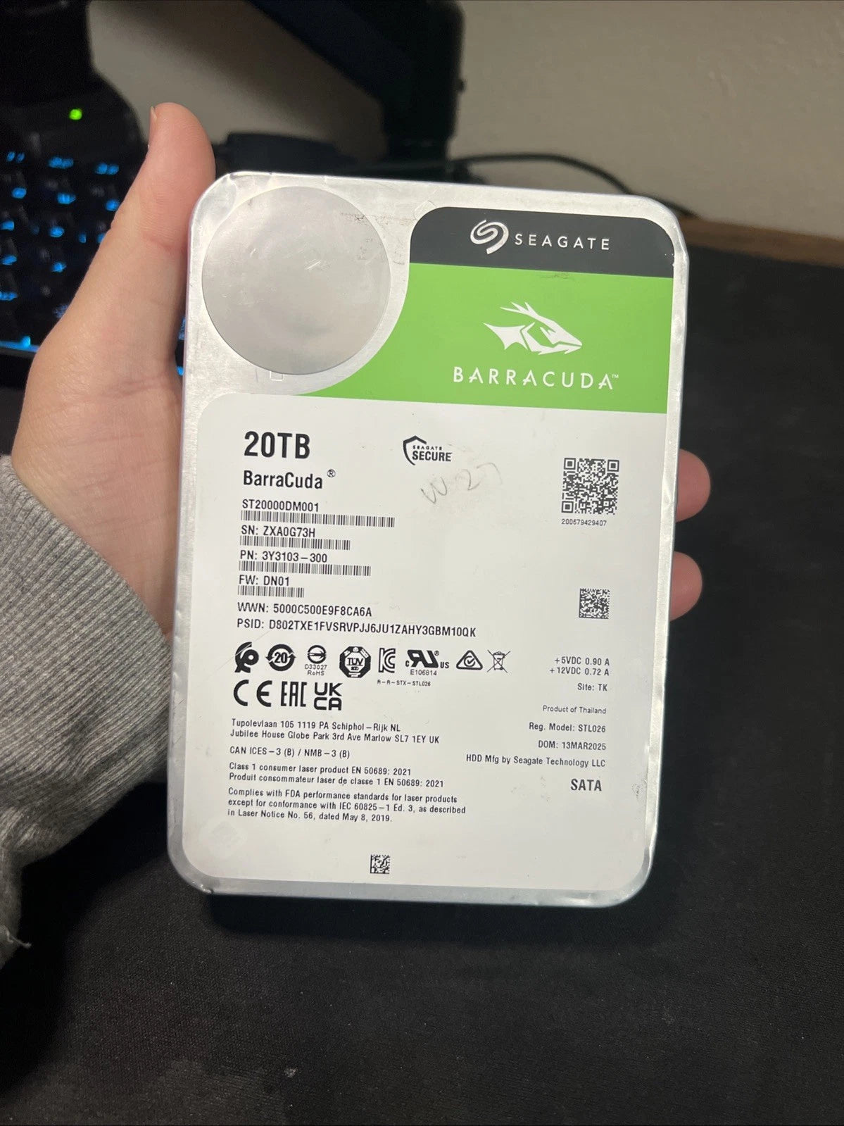 Seagate Barracuda 20TB ST20000DM001 4Parts Beeps No Spin TK/DN01/204406200 RevA