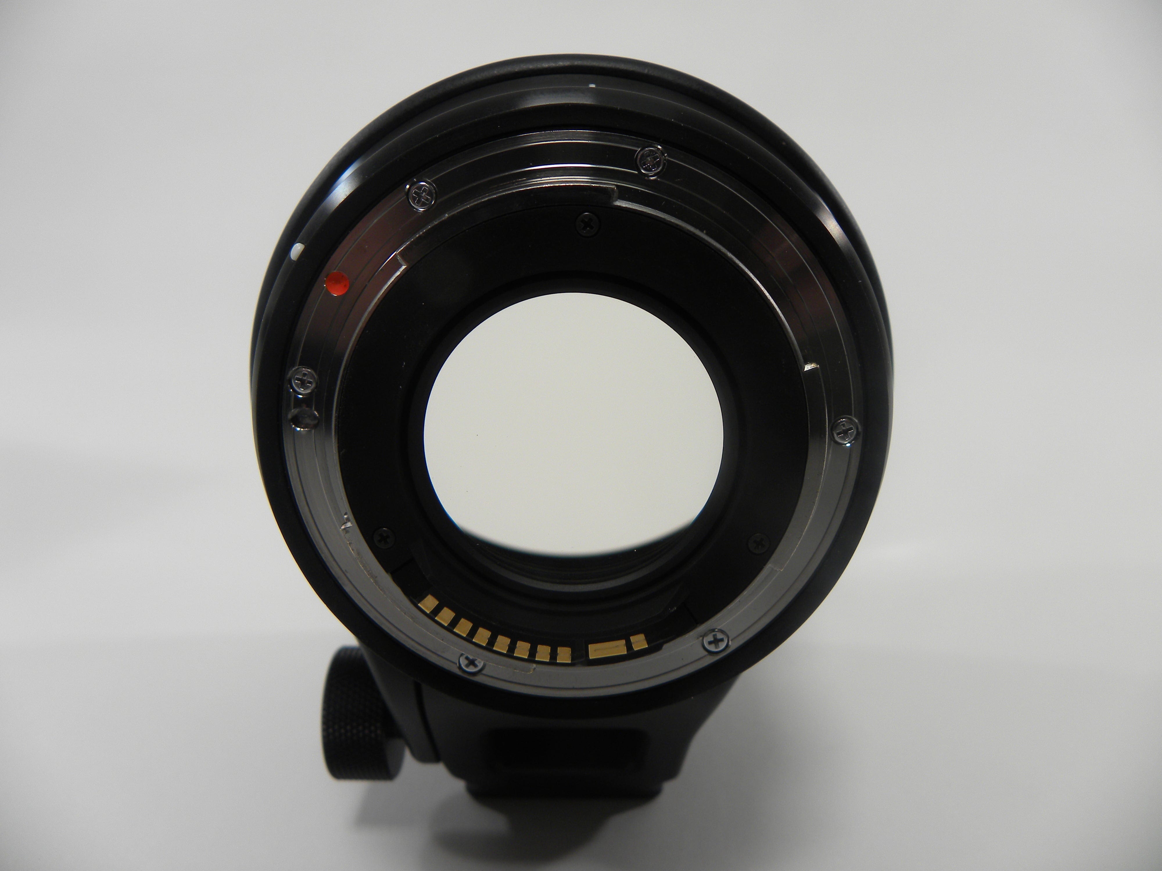 Sigma DG HSM ART 105mm f1.4 Canon EF Mount