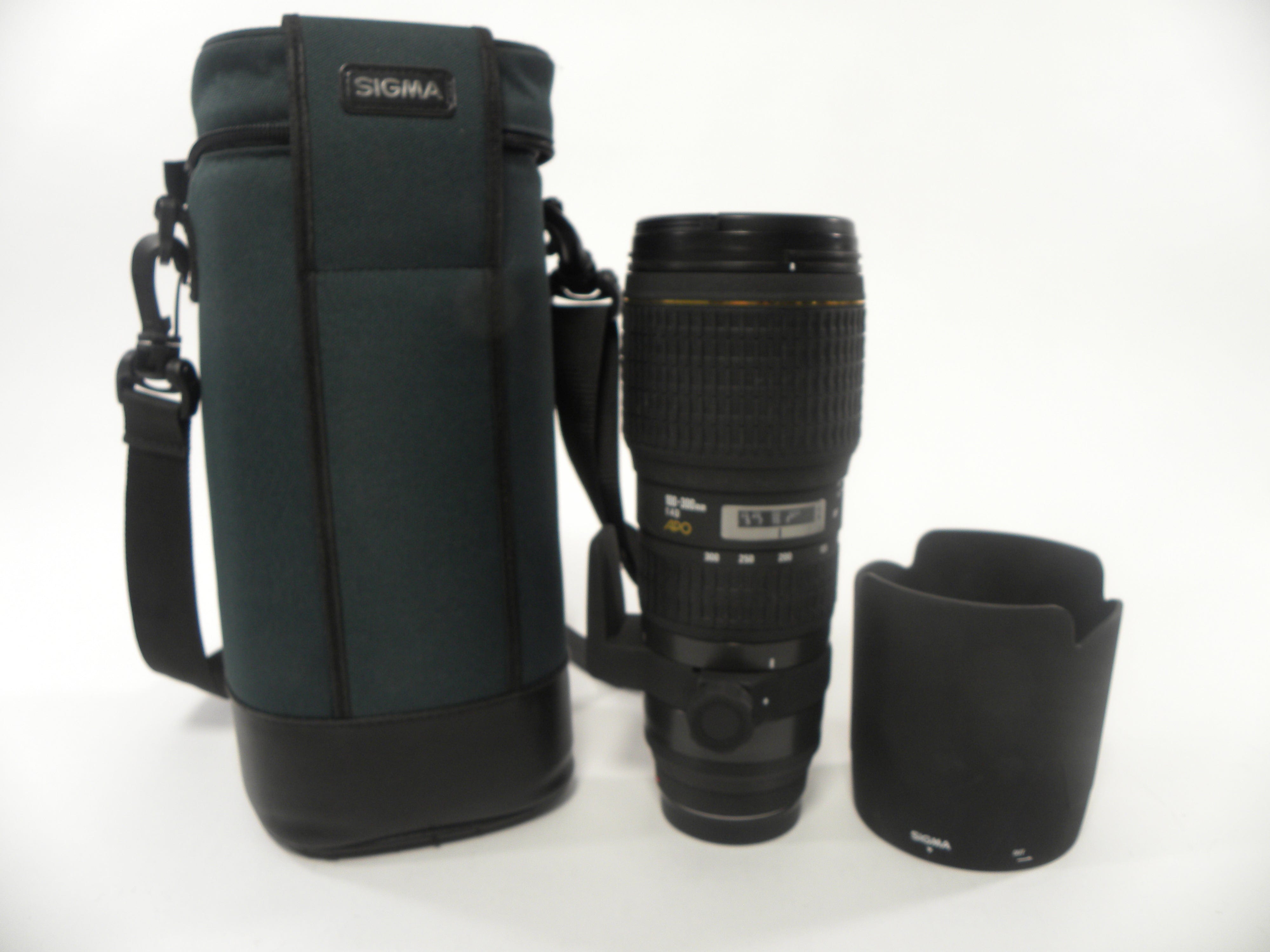 Sigma EX APO IF 100-300mm f4D Sony A Mount