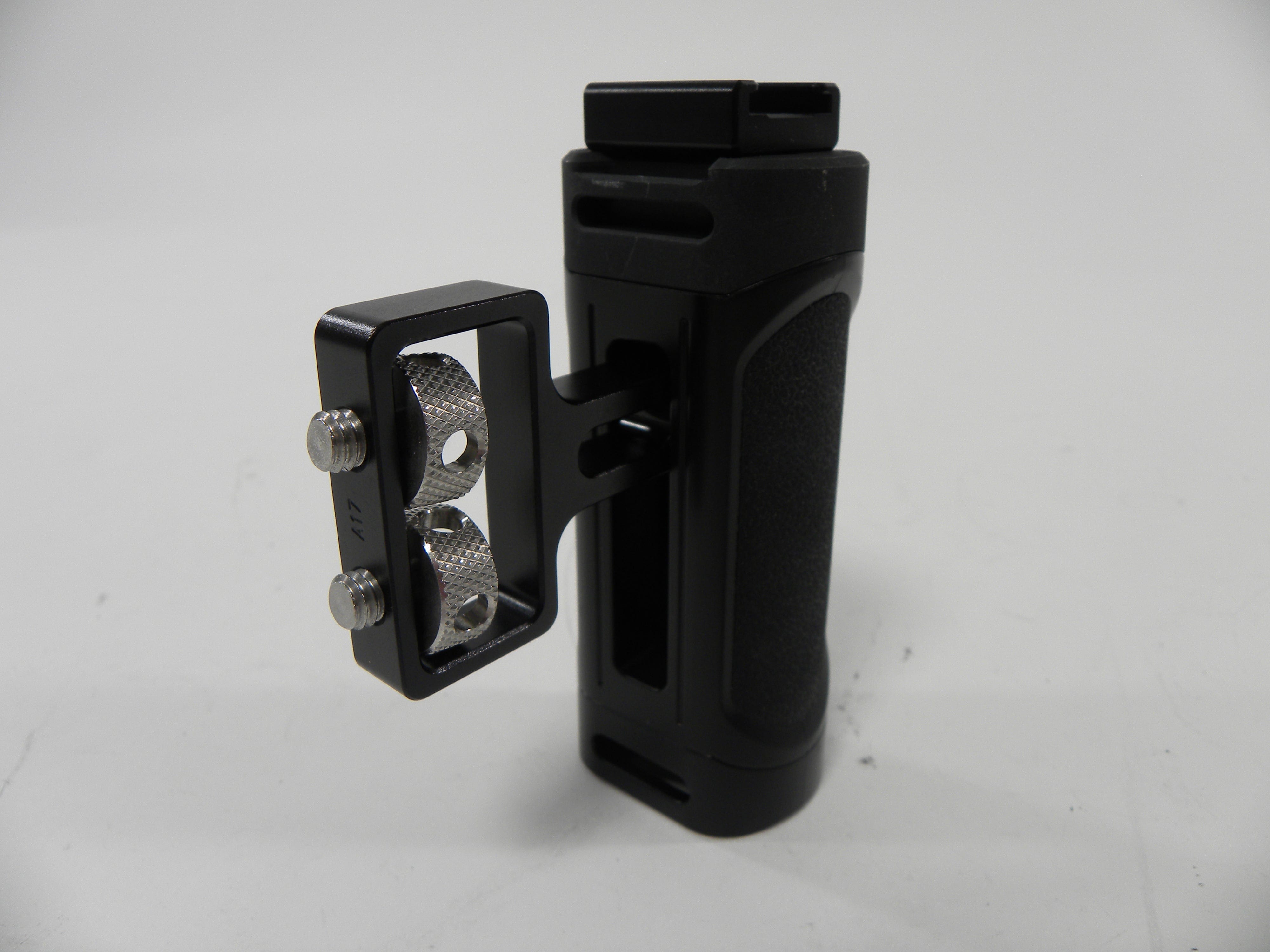 SmallRig Mini w/Side Handles 1/4 20 Threads
