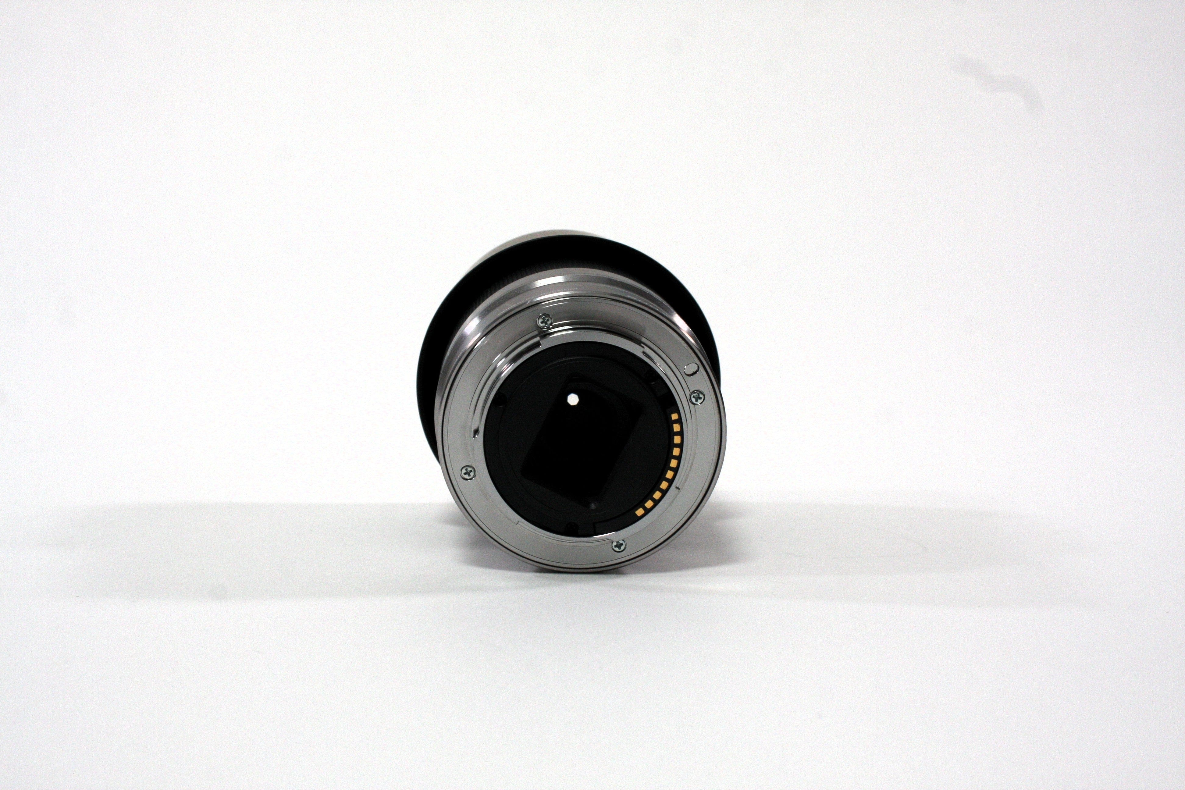 Sony 55-210mm f/4.5-6.3 Silver for Sony E Mount