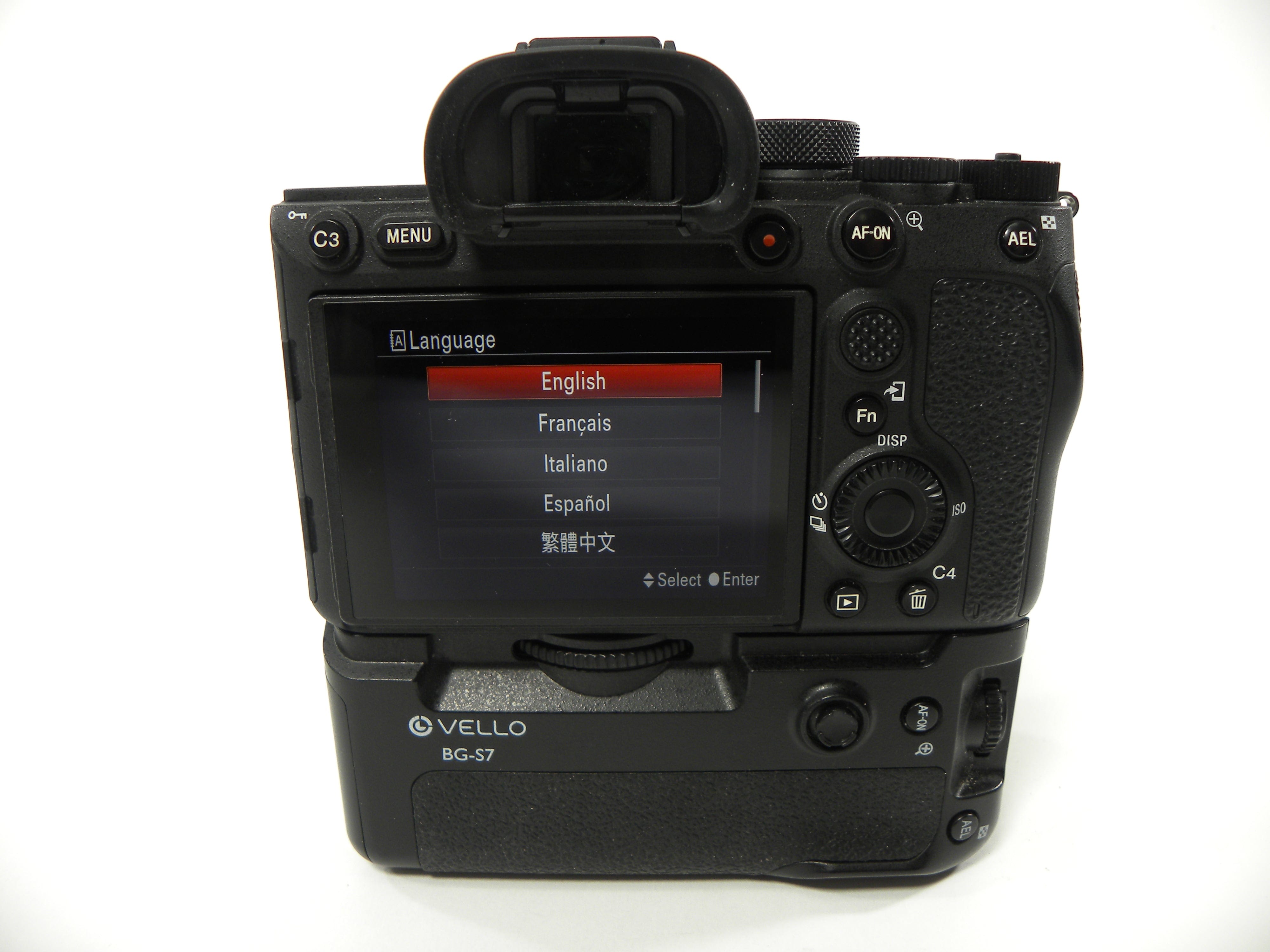 Sony a 7R IV 61.0mp Digital Mirrorless Camera Body only Shutter Ct. 5,304