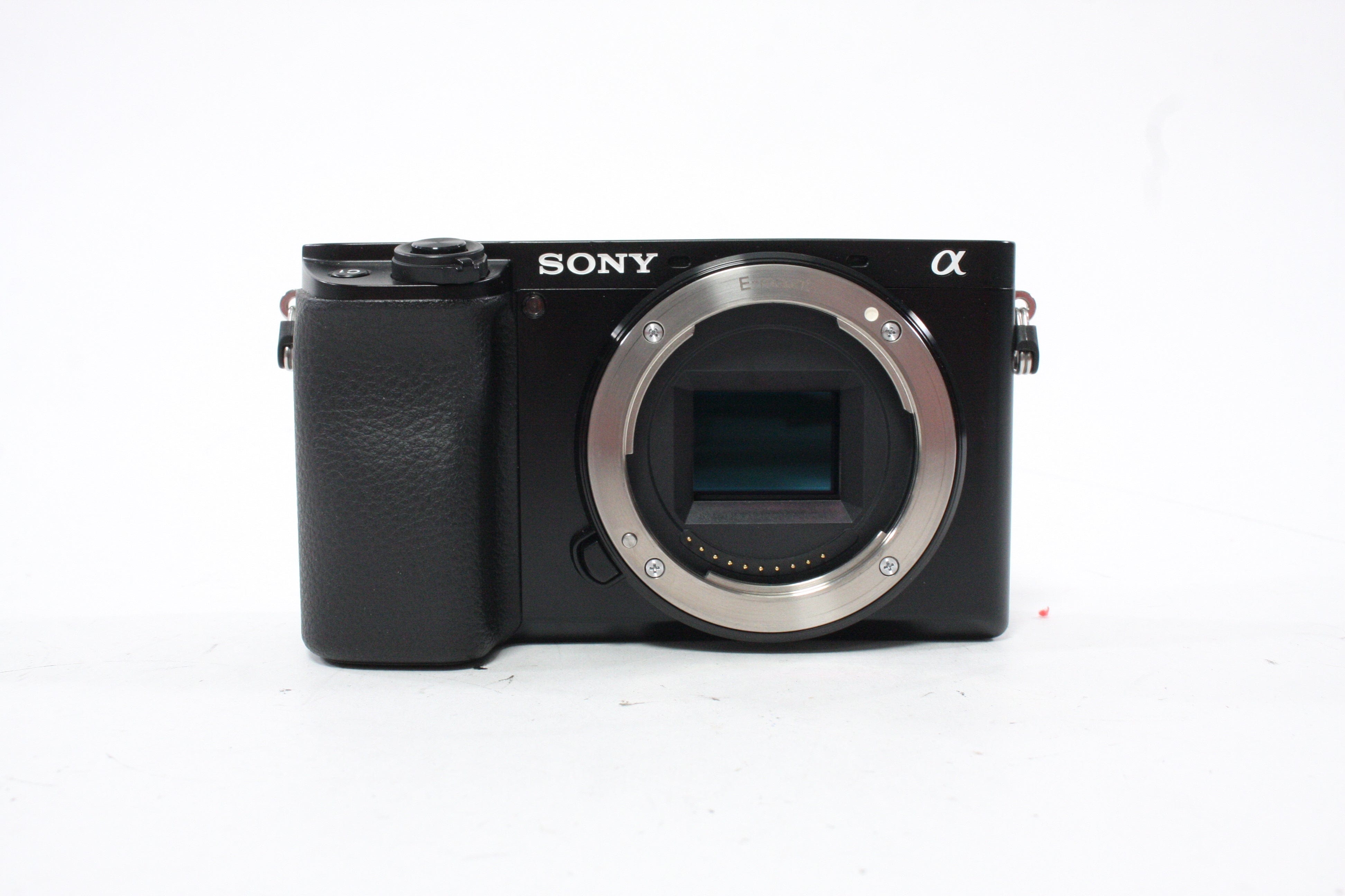 Sony a6100 Digital Mirrorless Camera with Shutter Count ONLY 341 AS-IS