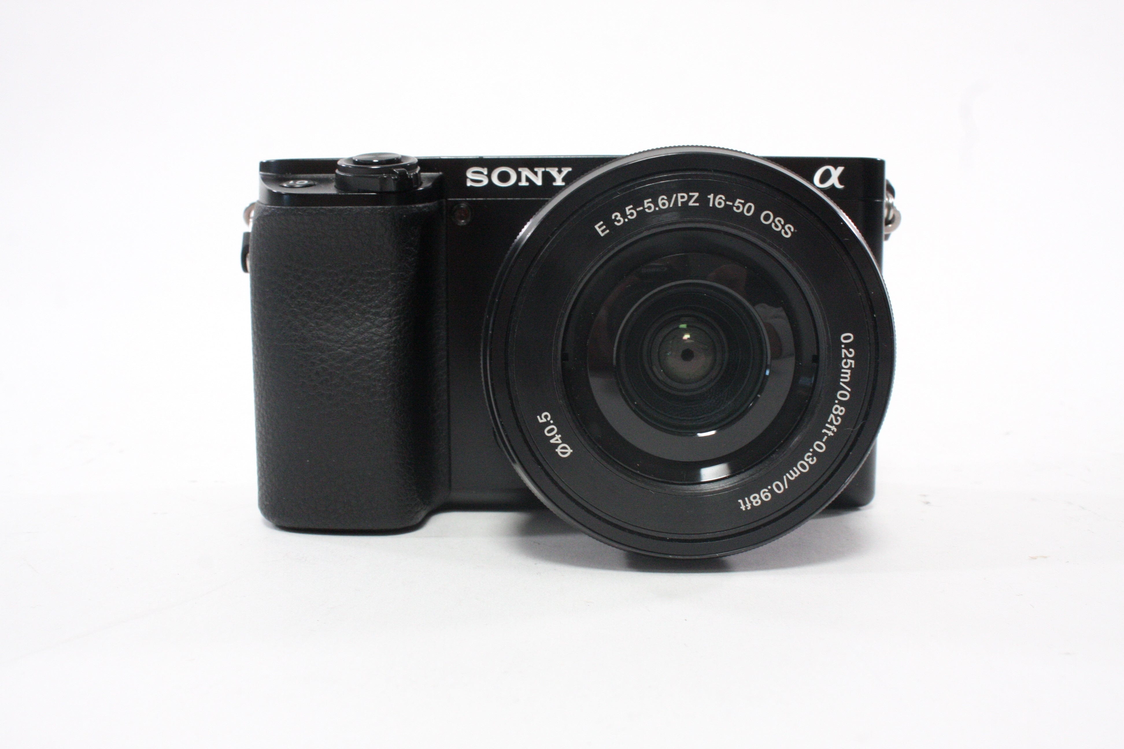 Sony a6100 Digital Mirrorless with 16-50mm f/3.5-5.6 OSS PZ Lens Shutter Count 3,460
