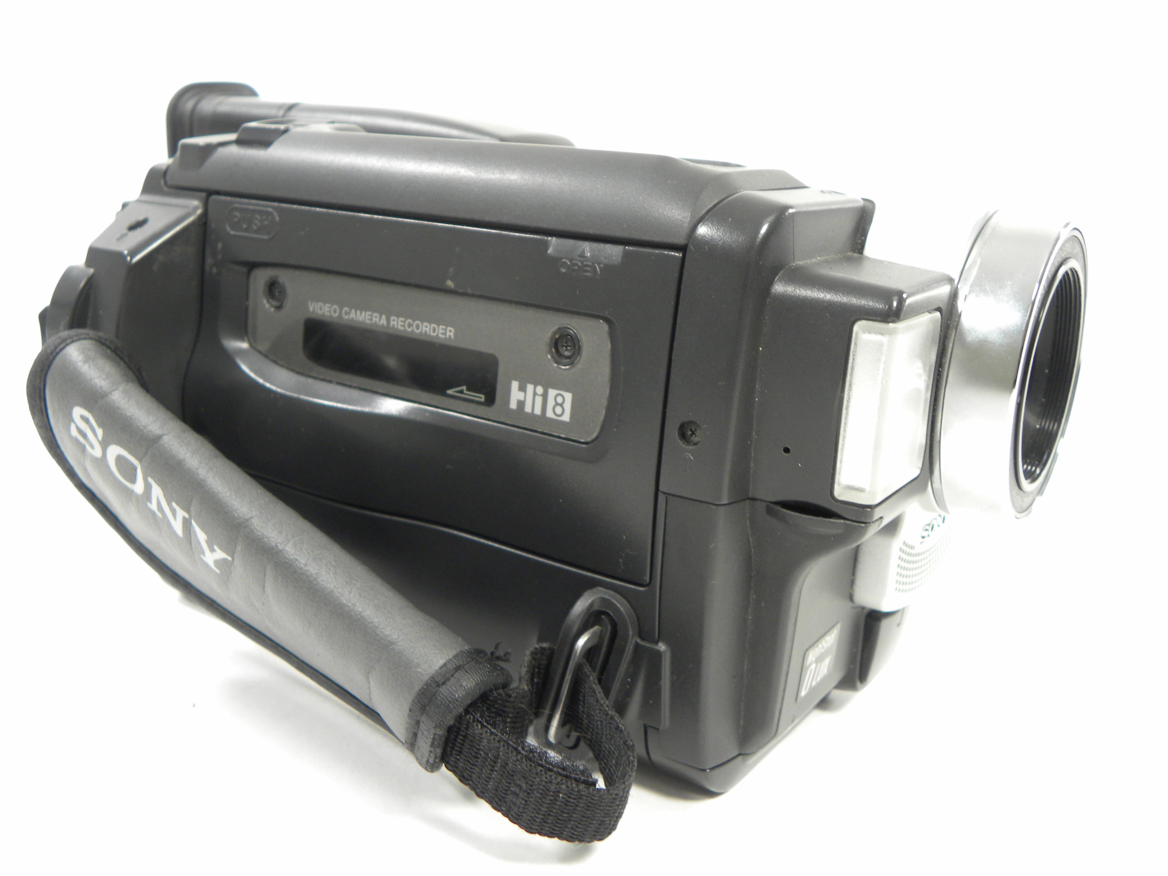 Sony CCD-TRV68 Hi8 Video Handycam Camcorder