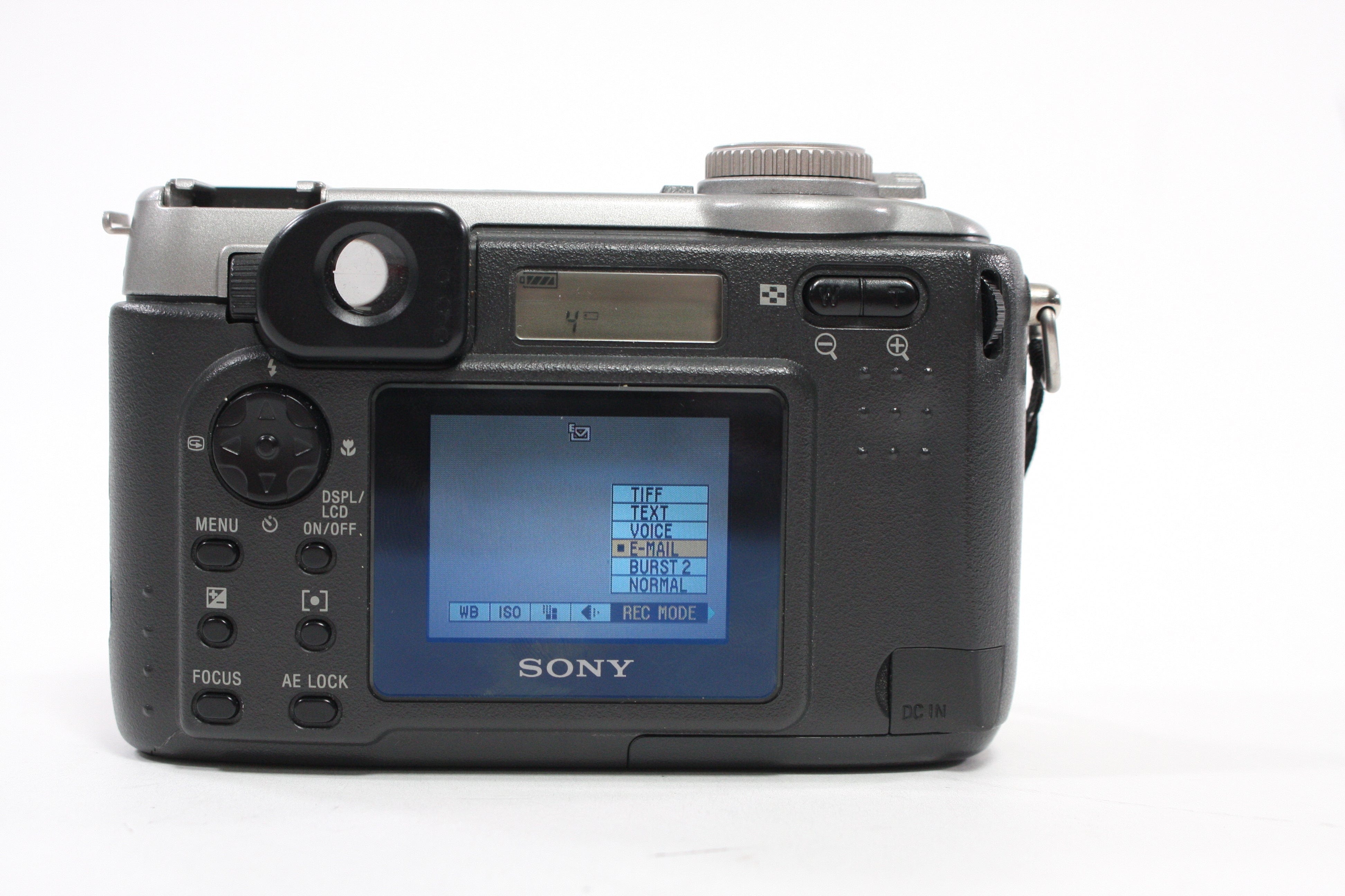 Sony Cyber-shot DSC-S75 Digital Point-and-Shoot Camera 6x Zoom 3.3mp