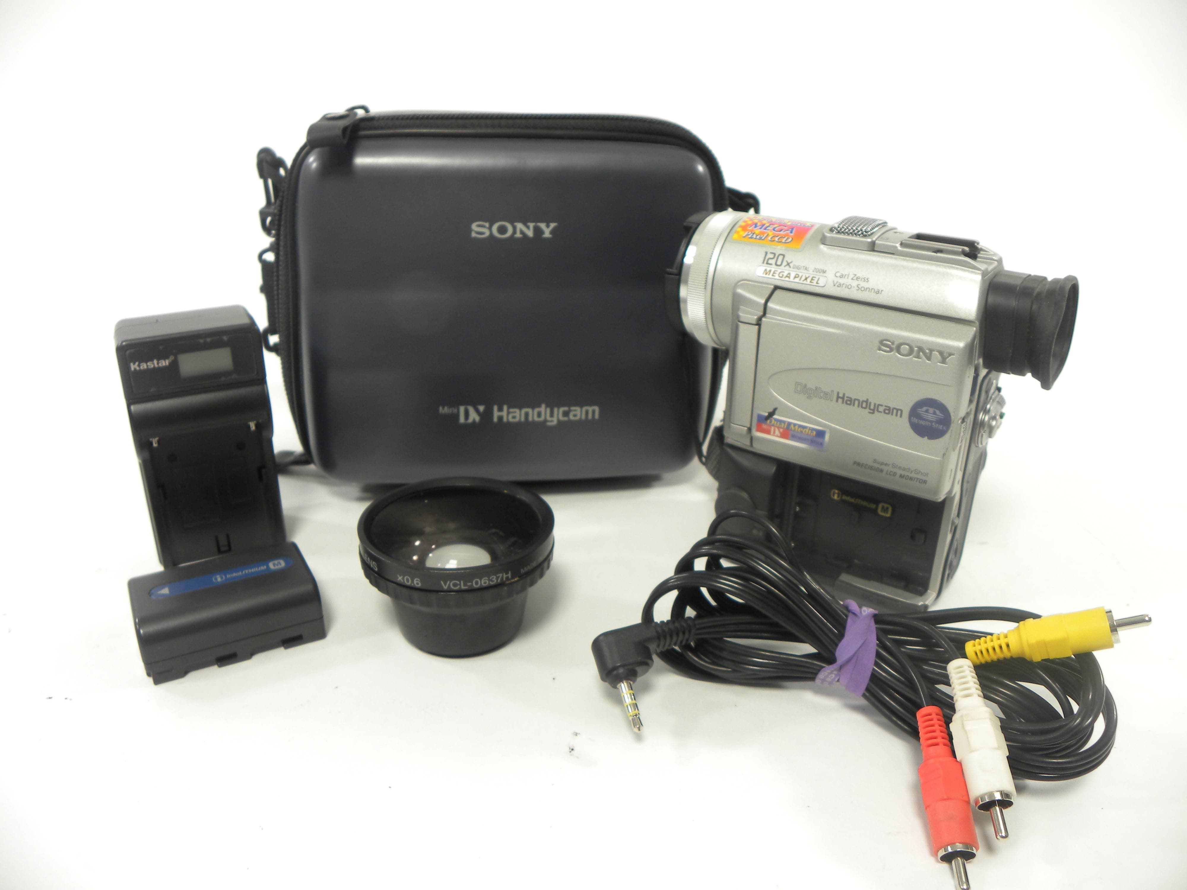 Sony Digital Handycam DCR-PC100 Mini DV