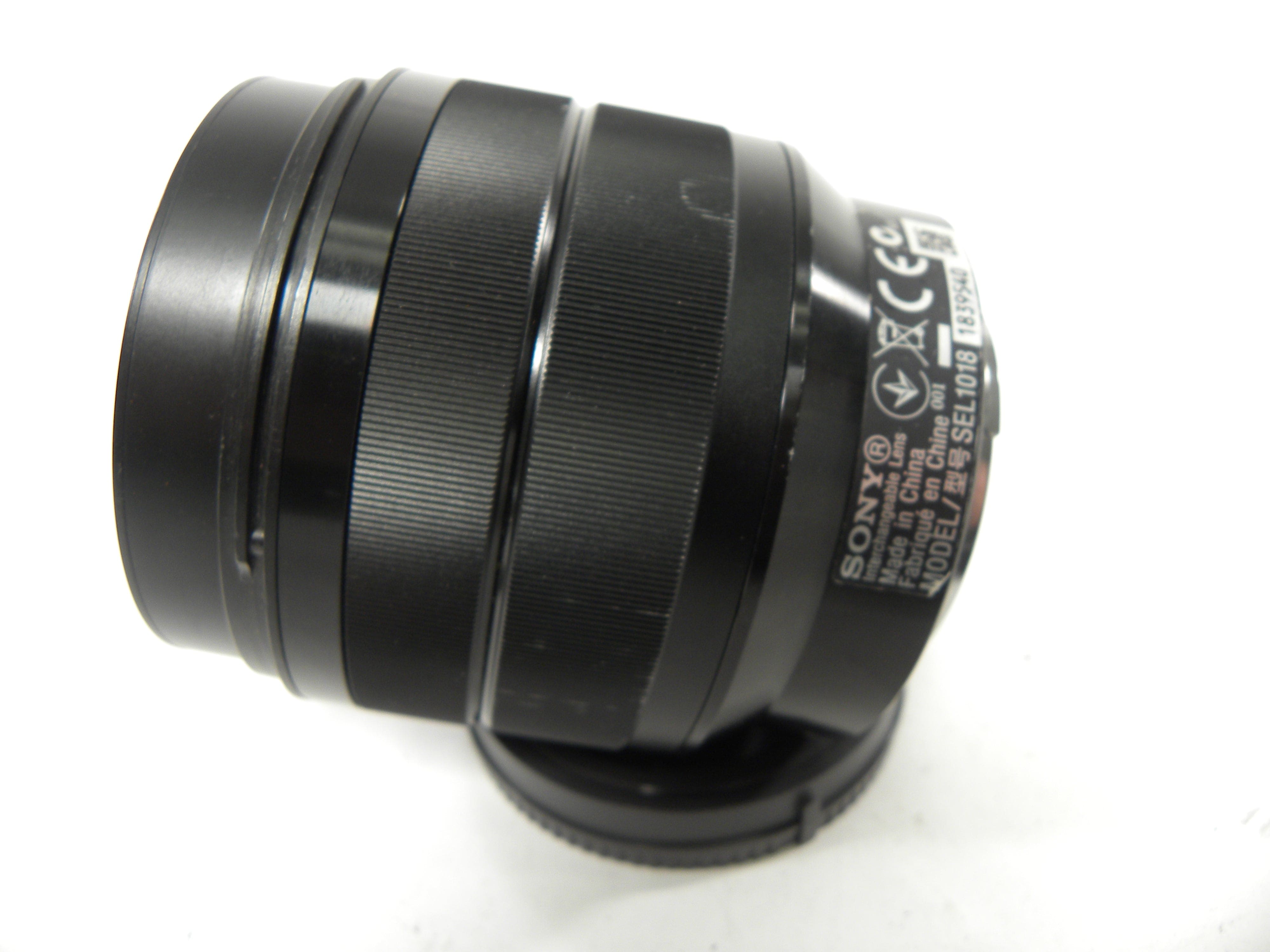Sony E 10-18mm f4 OSS