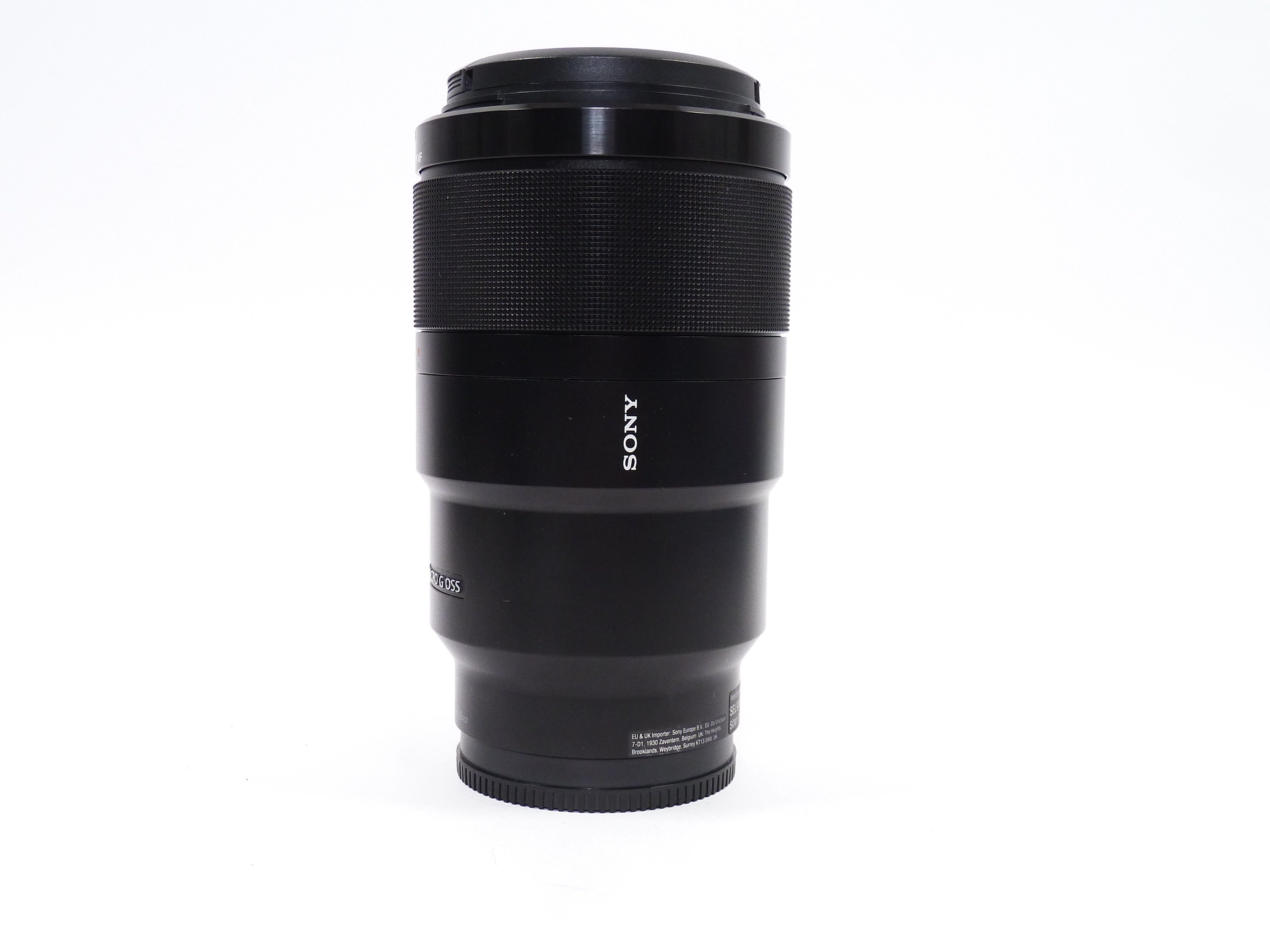 Sony FE 90mm F2.8 Macro Lens