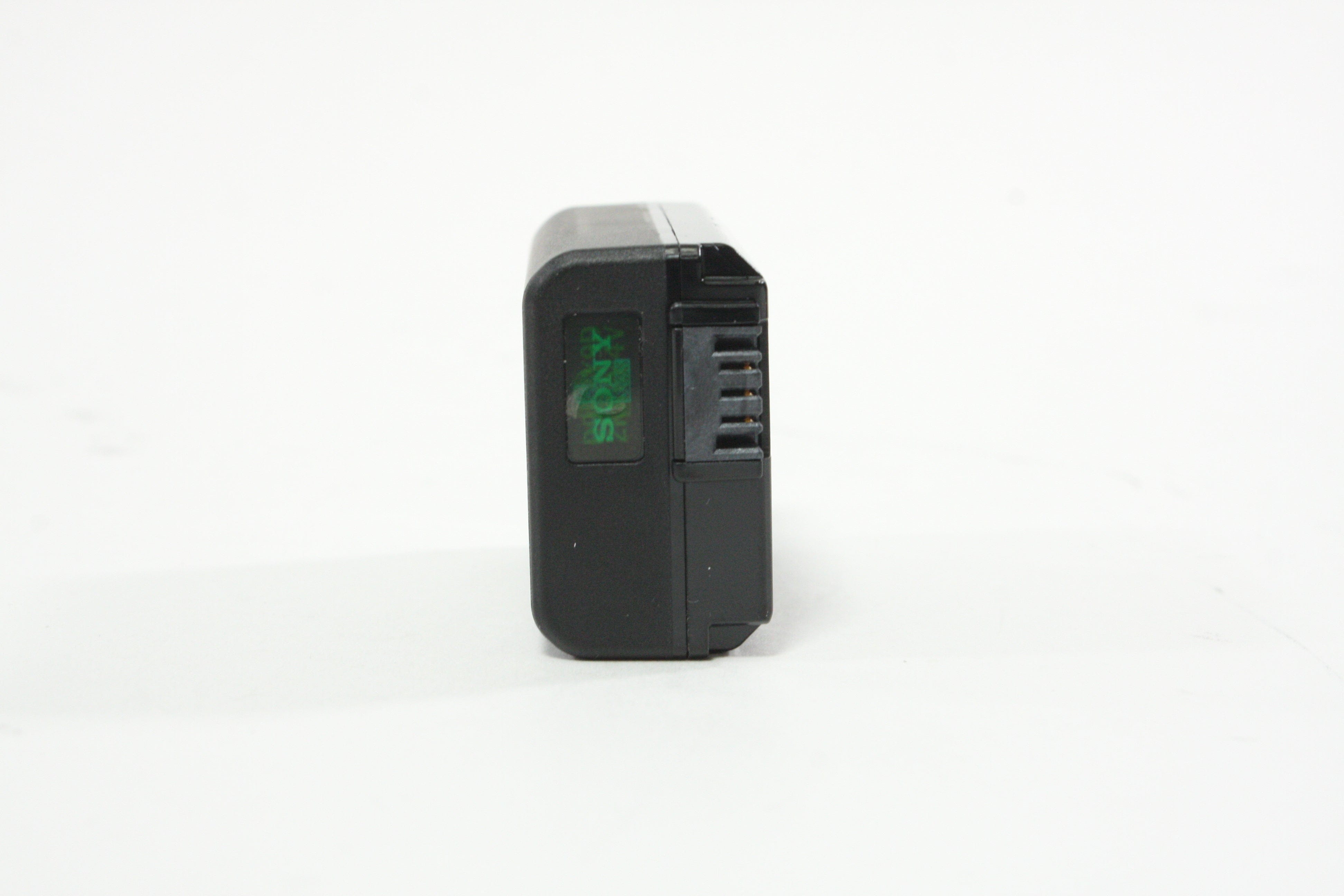 Sony NP-FW50 Rechargeable Battery Packq