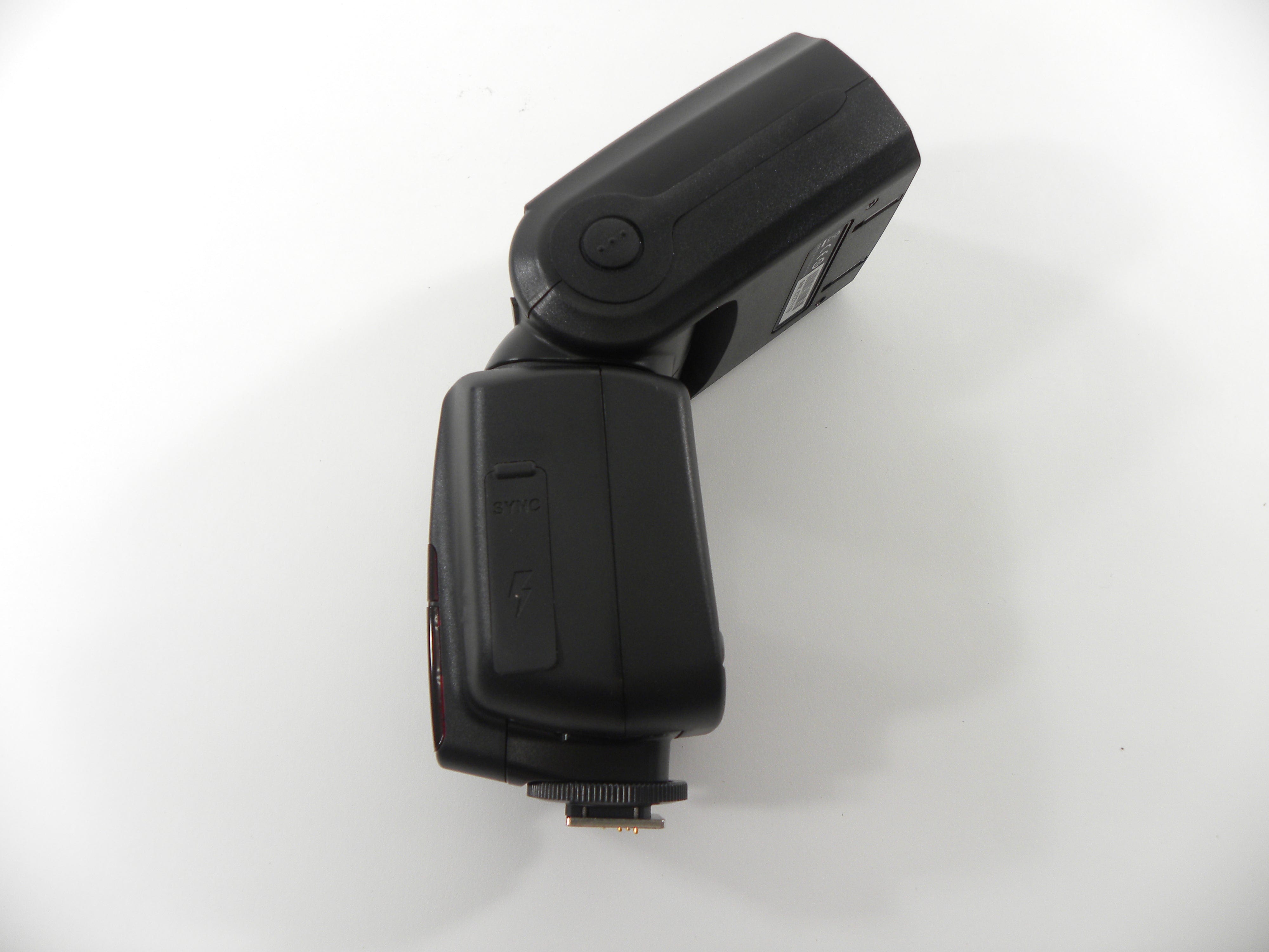 Sunpak DF 4000U Shoe Mount Flash for Nikon and Canon