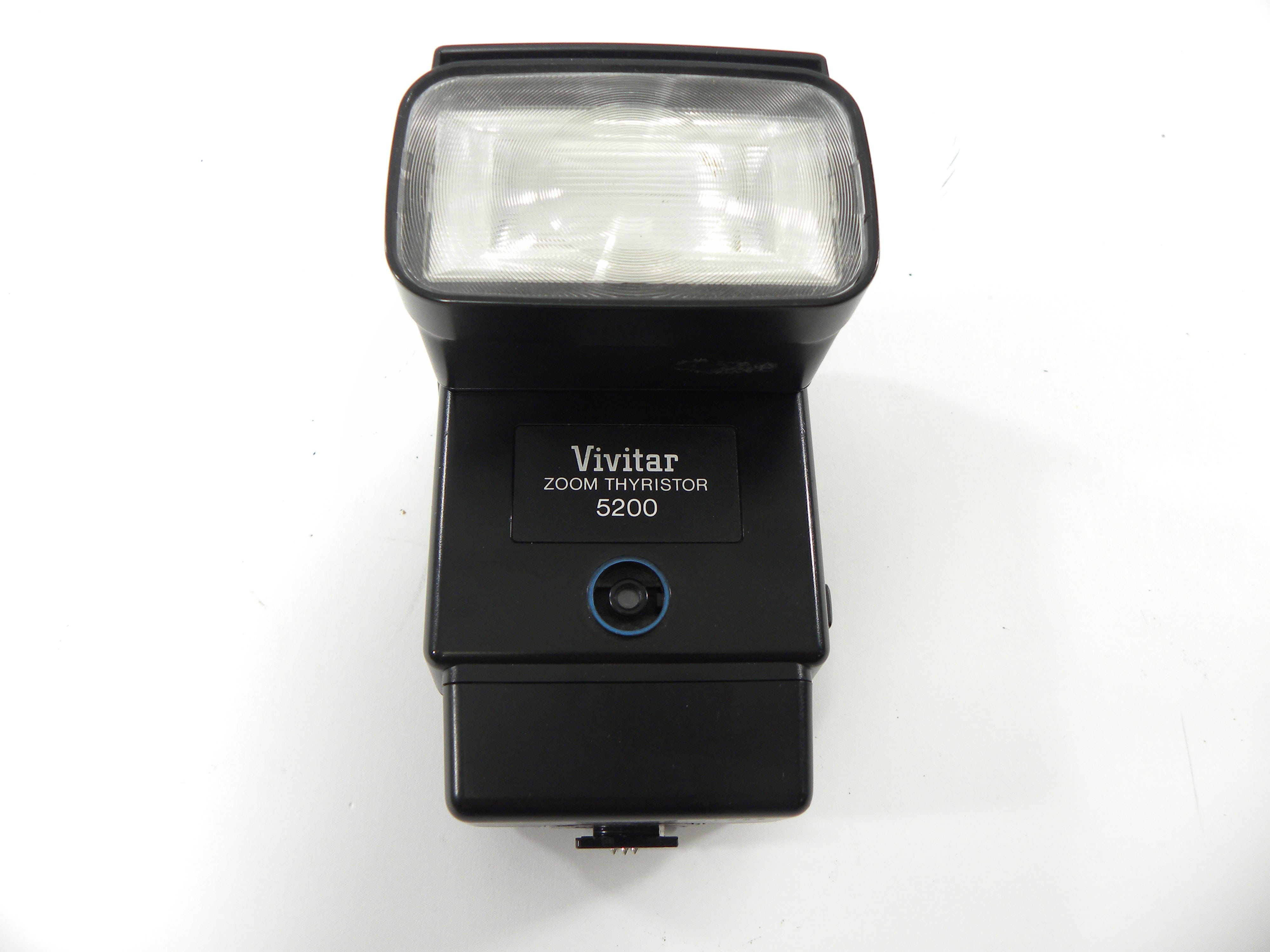 Vivitar 5200 Zoom Thyristor Shoe Mt. Flash for Canon