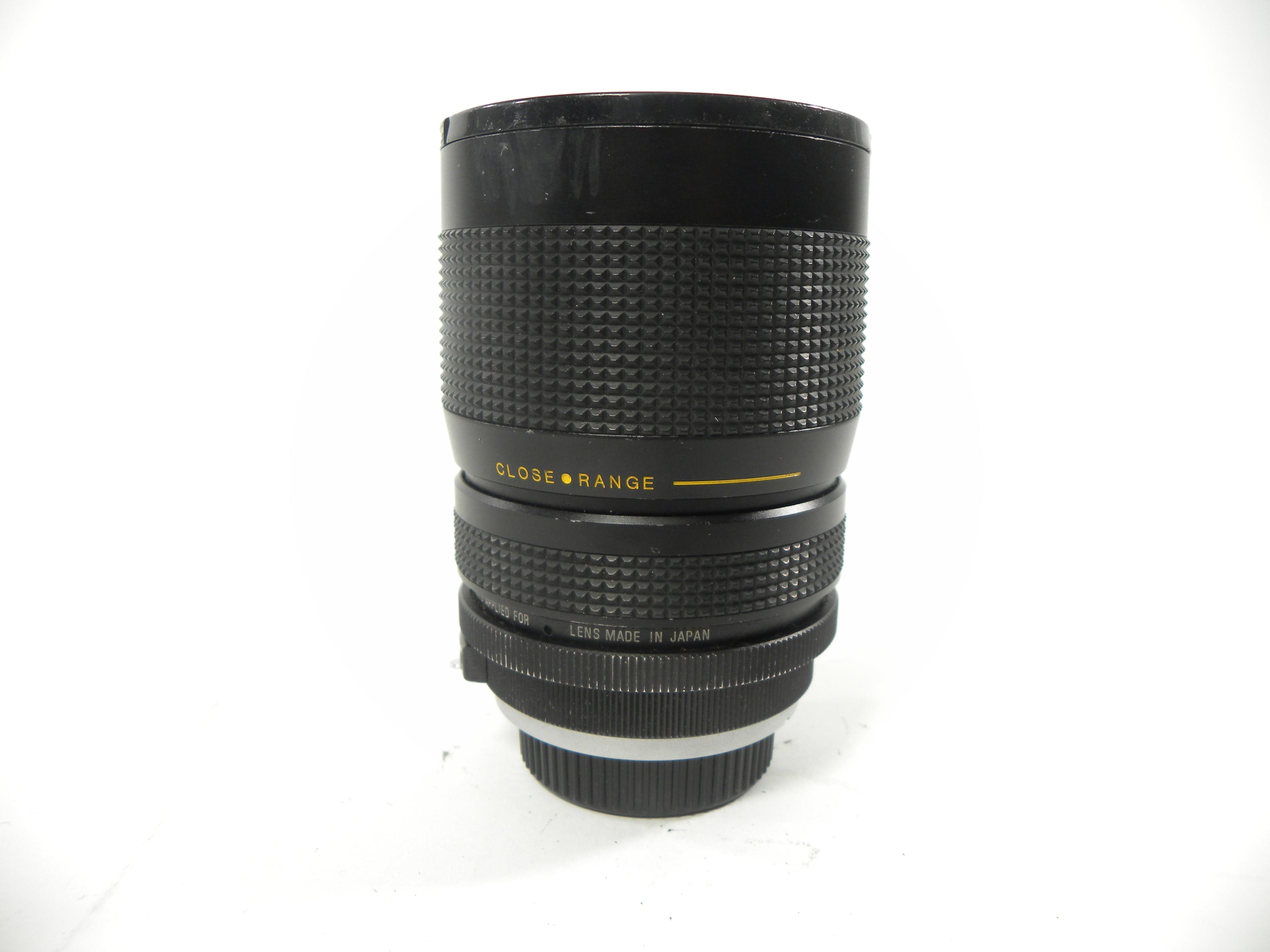 Vivitar Close Focusing Auto Zoom 35-105mm f3.5 Nikon F Mount