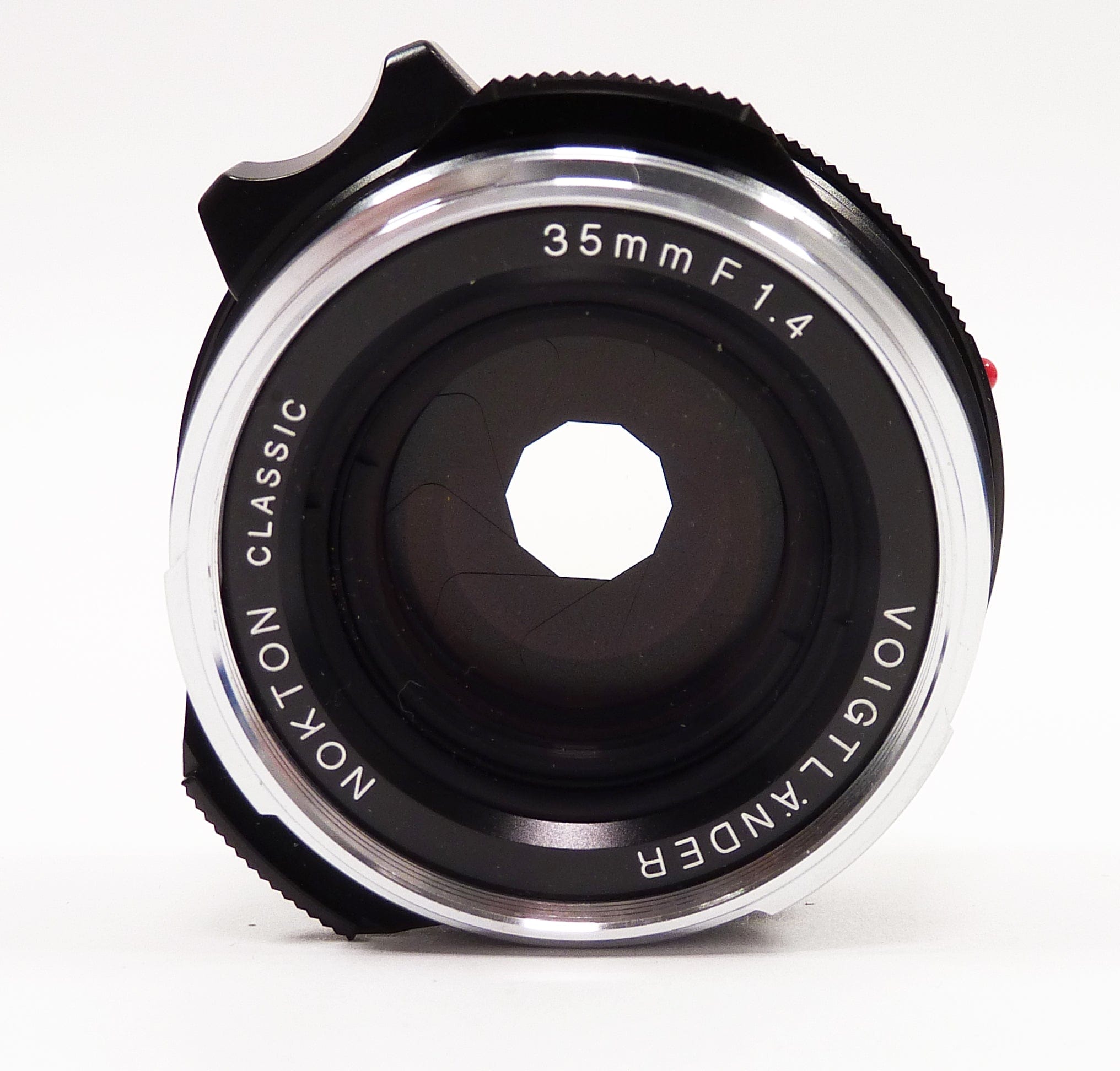 Voigtlander Nokton Classic 35mm f1.4 Leica M Mount