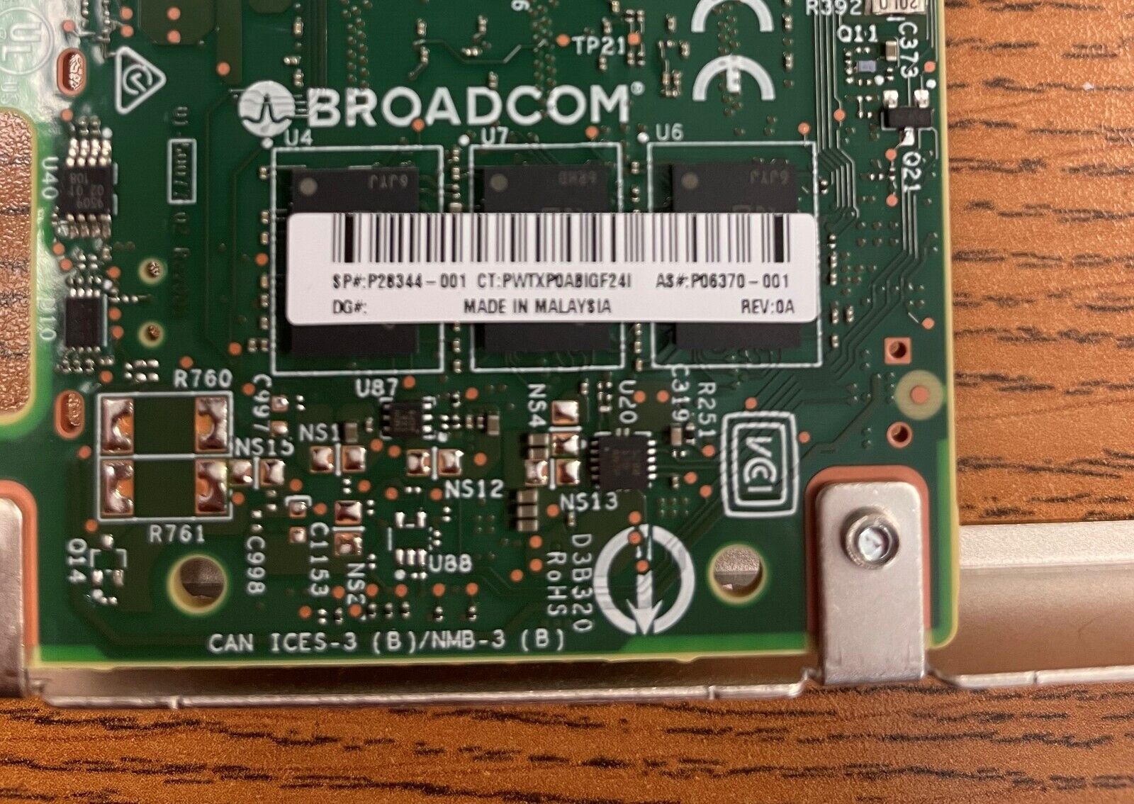 HP HPE MR416I-P GEN10 PLUS X16 LANES 4 GB CACHE NVME/SAS 12G CONTROLADOR P06367-B21