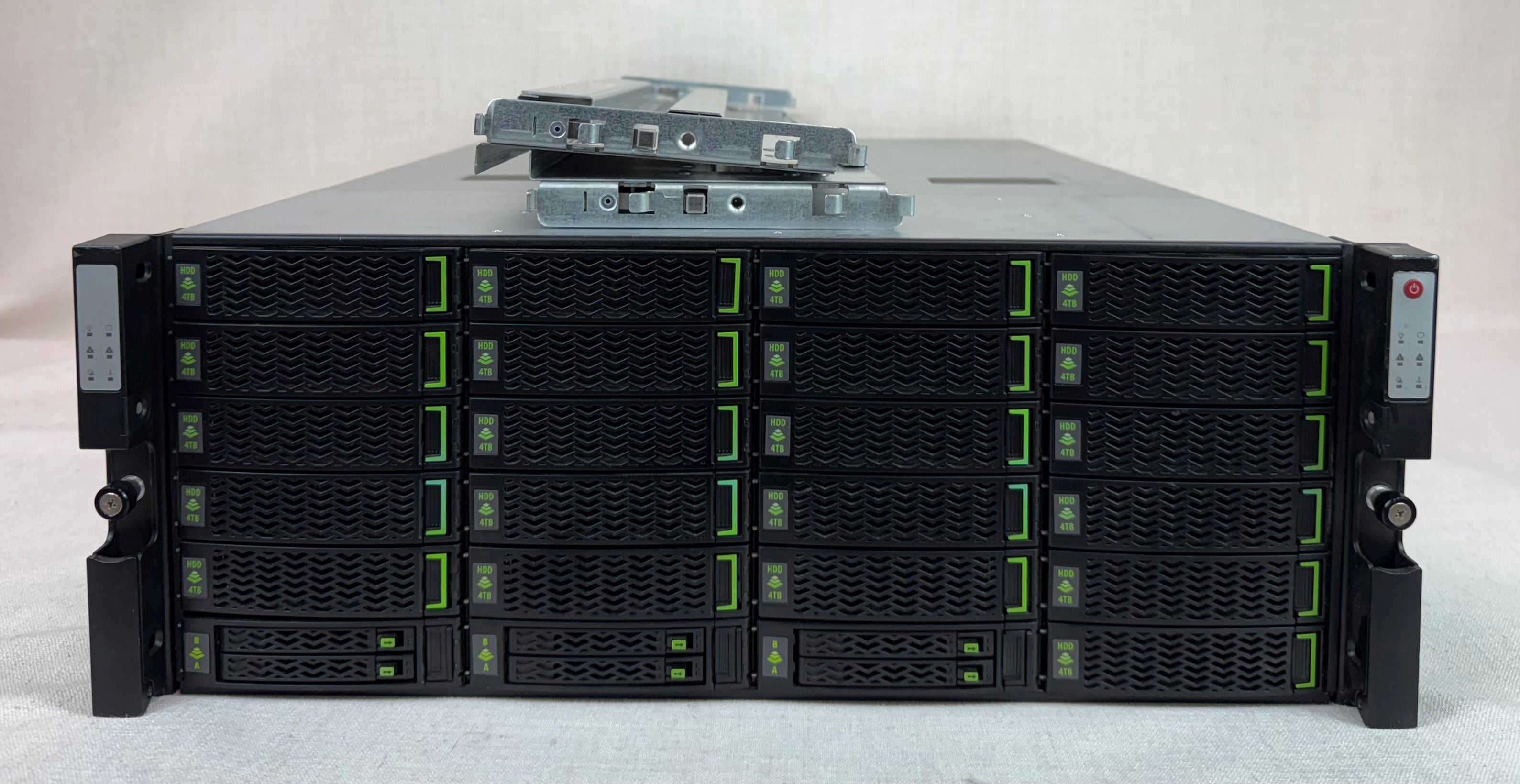 HP Nimble CS3000-84TB SAN | 21 x 4TB HDD | 3 x 1.92TB SSD
