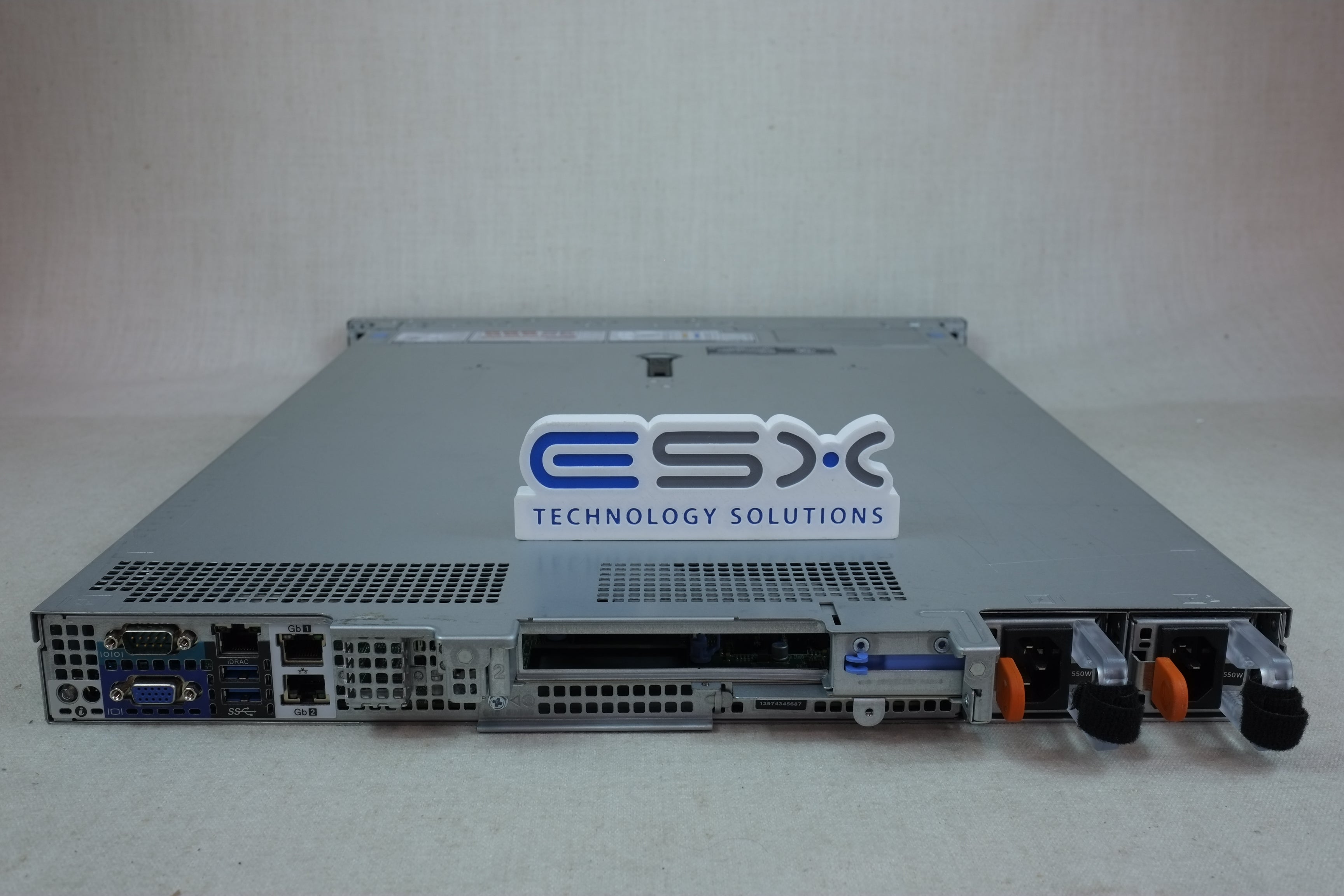 Dell PowerEdge R440 8x 2.5” 1U Barebone CTO Server 1x Heatsink 2x 550W PSU