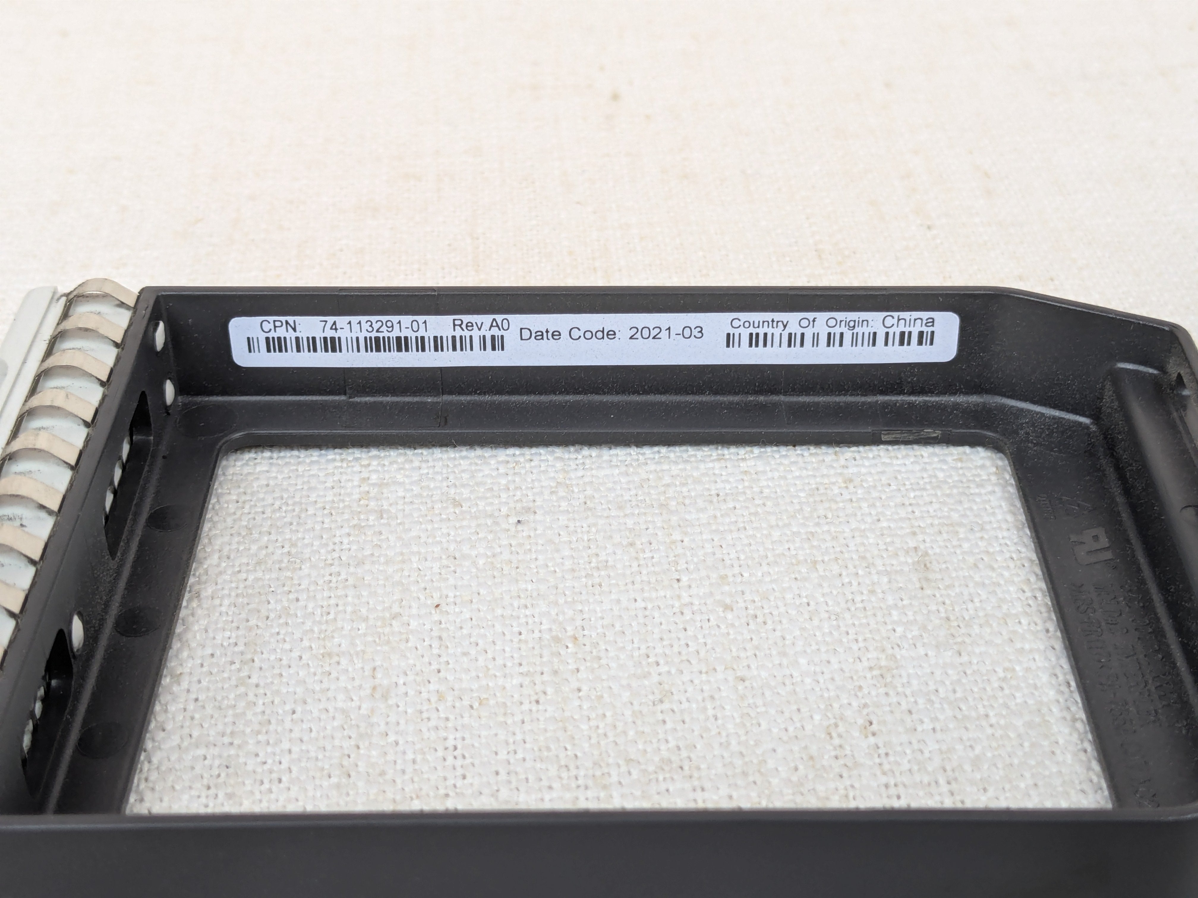 Lot of 2x 74-113291-01 2.5" HDD Filler/Blank for C220 C240 C480 M5